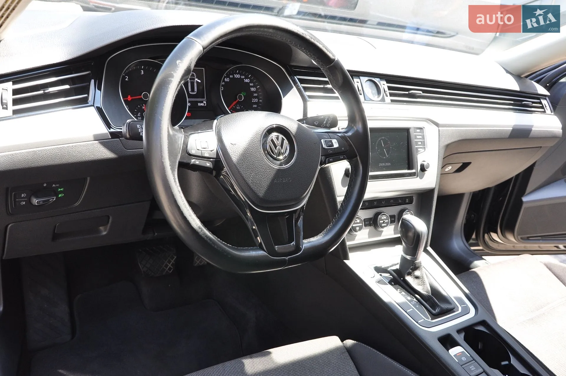 2016 Volkswagen Passat - мініатюра 29