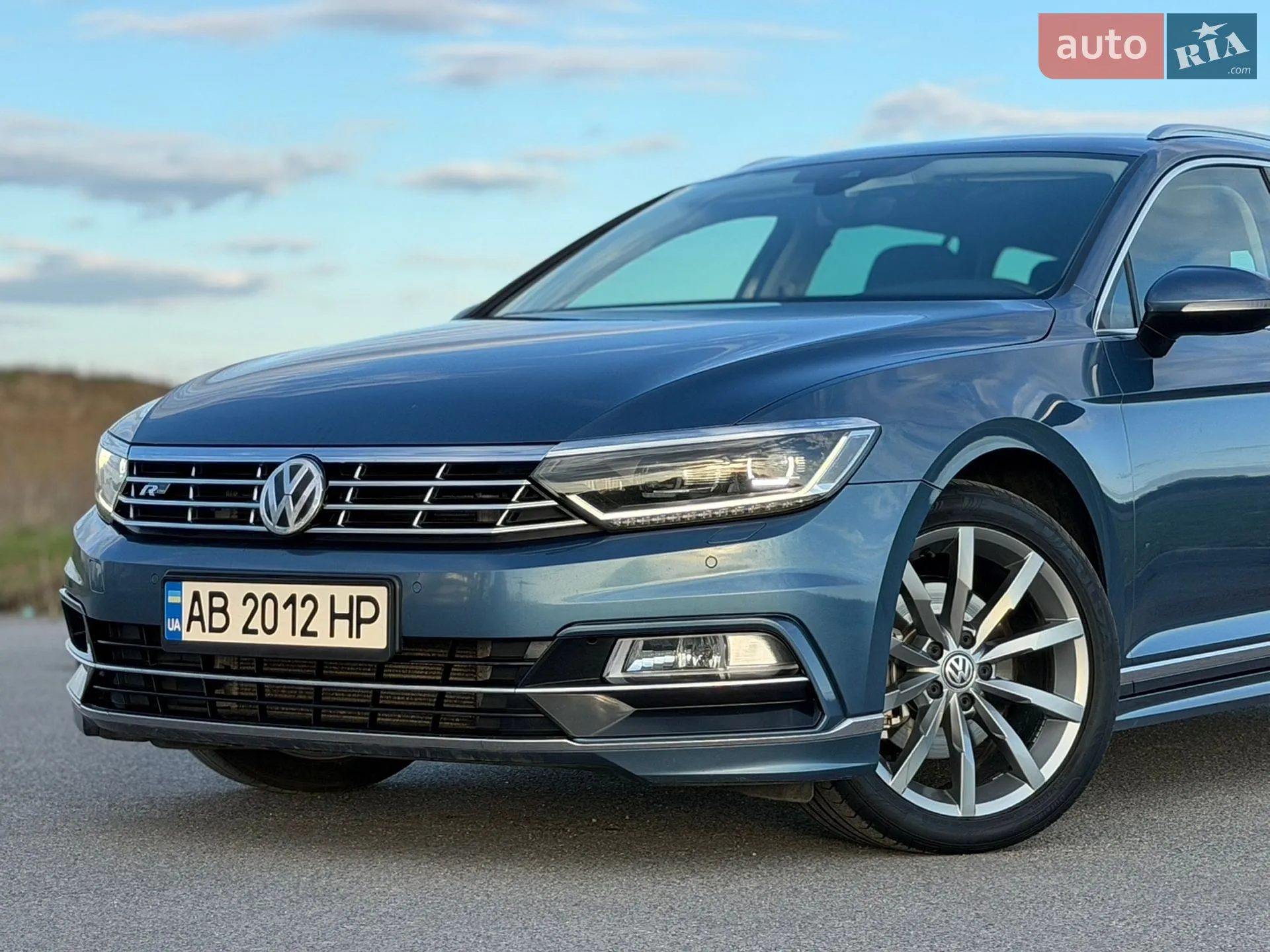 2018 Volkswagen Passat - мініатюра 2