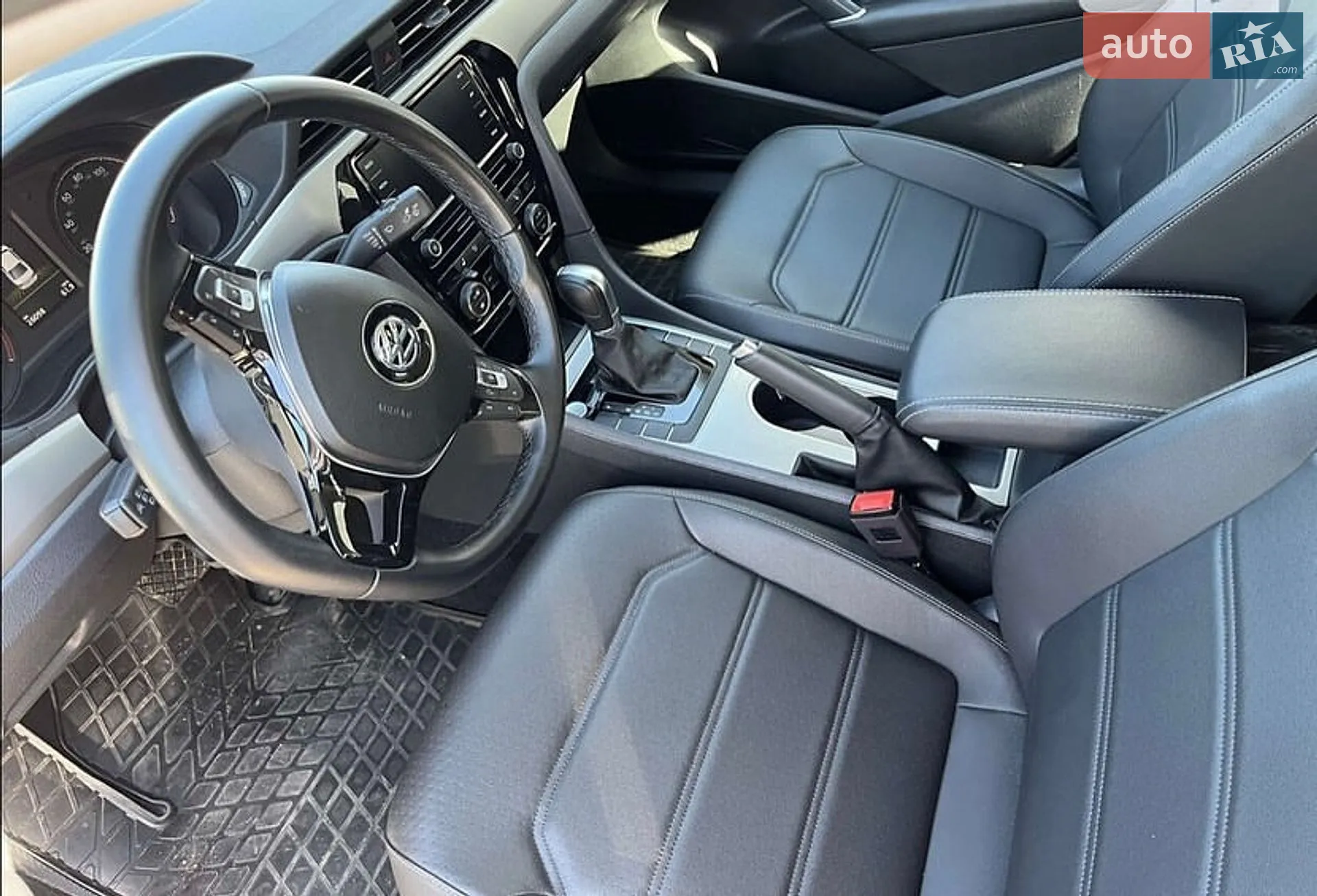 2020 Volkswagen Passat - мініатюра 5