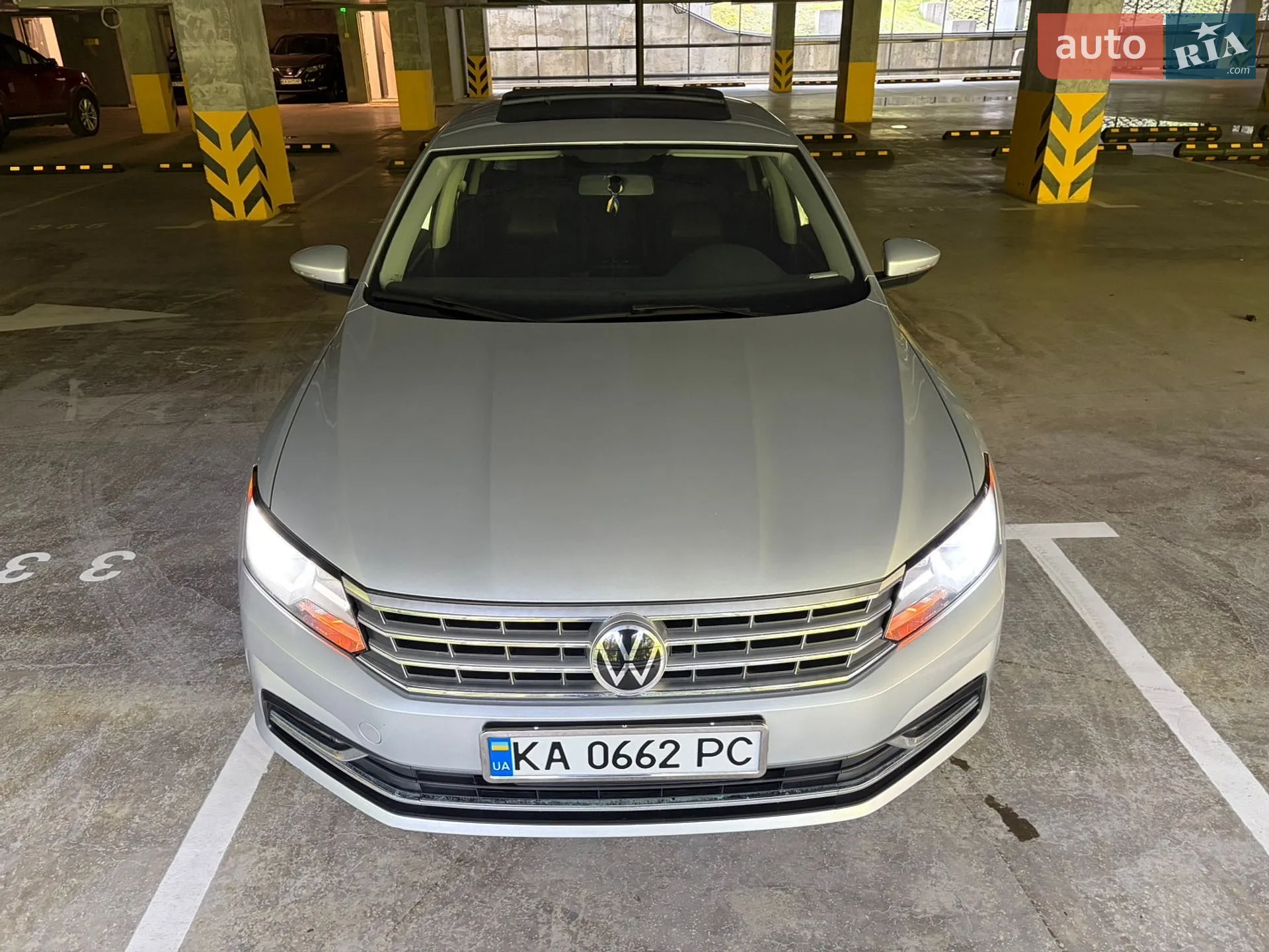 2017 Volkswagen Passat - фото 1