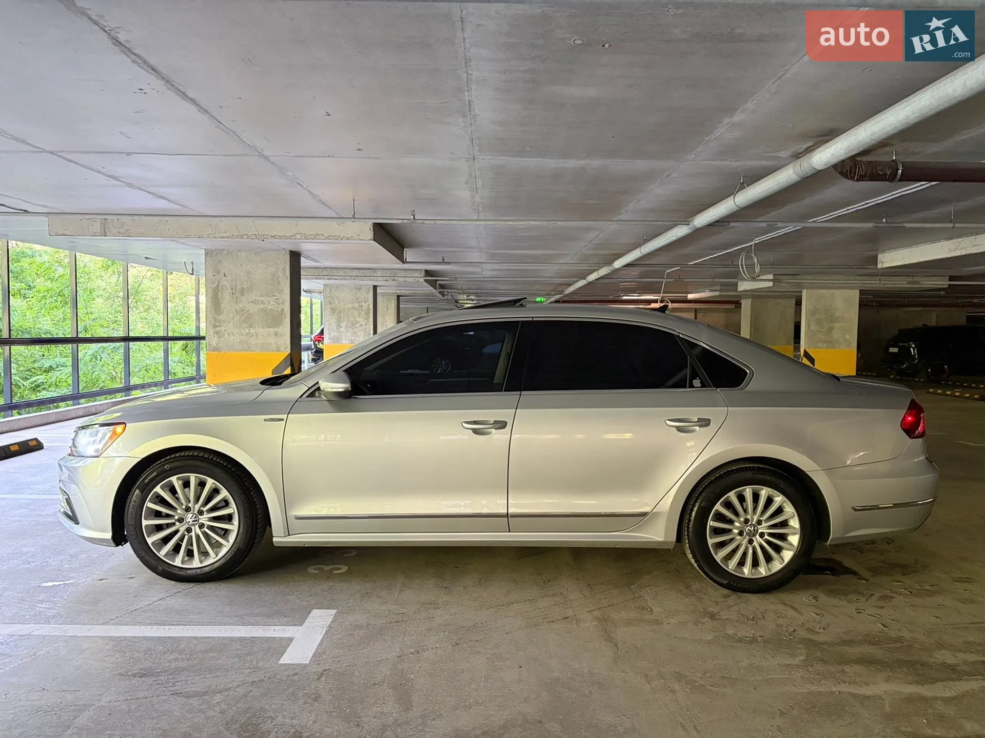 2017 Volkswagen Passat - мініатюра 10