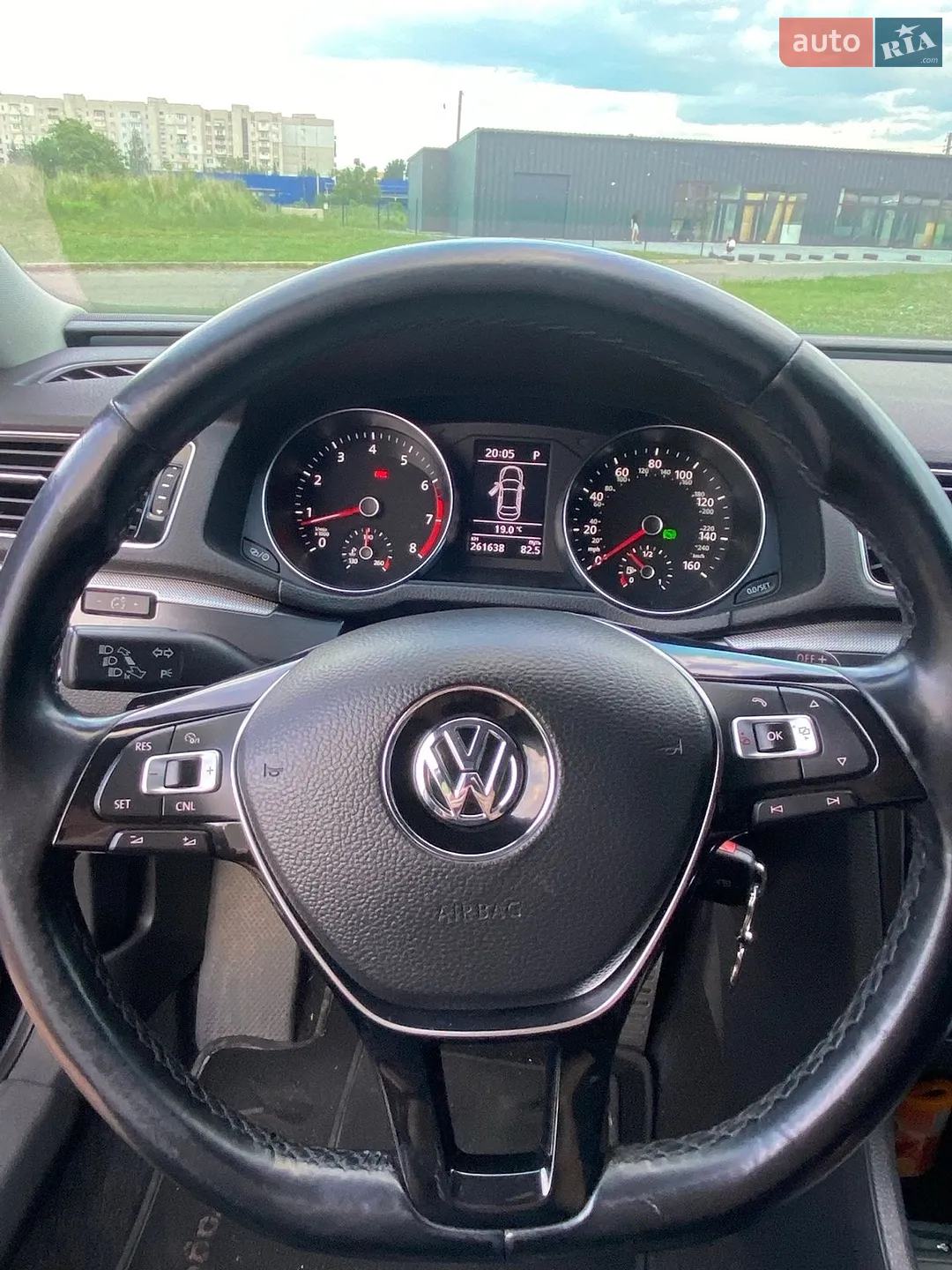 2016 Volkswagen Passat - мініатюра 16