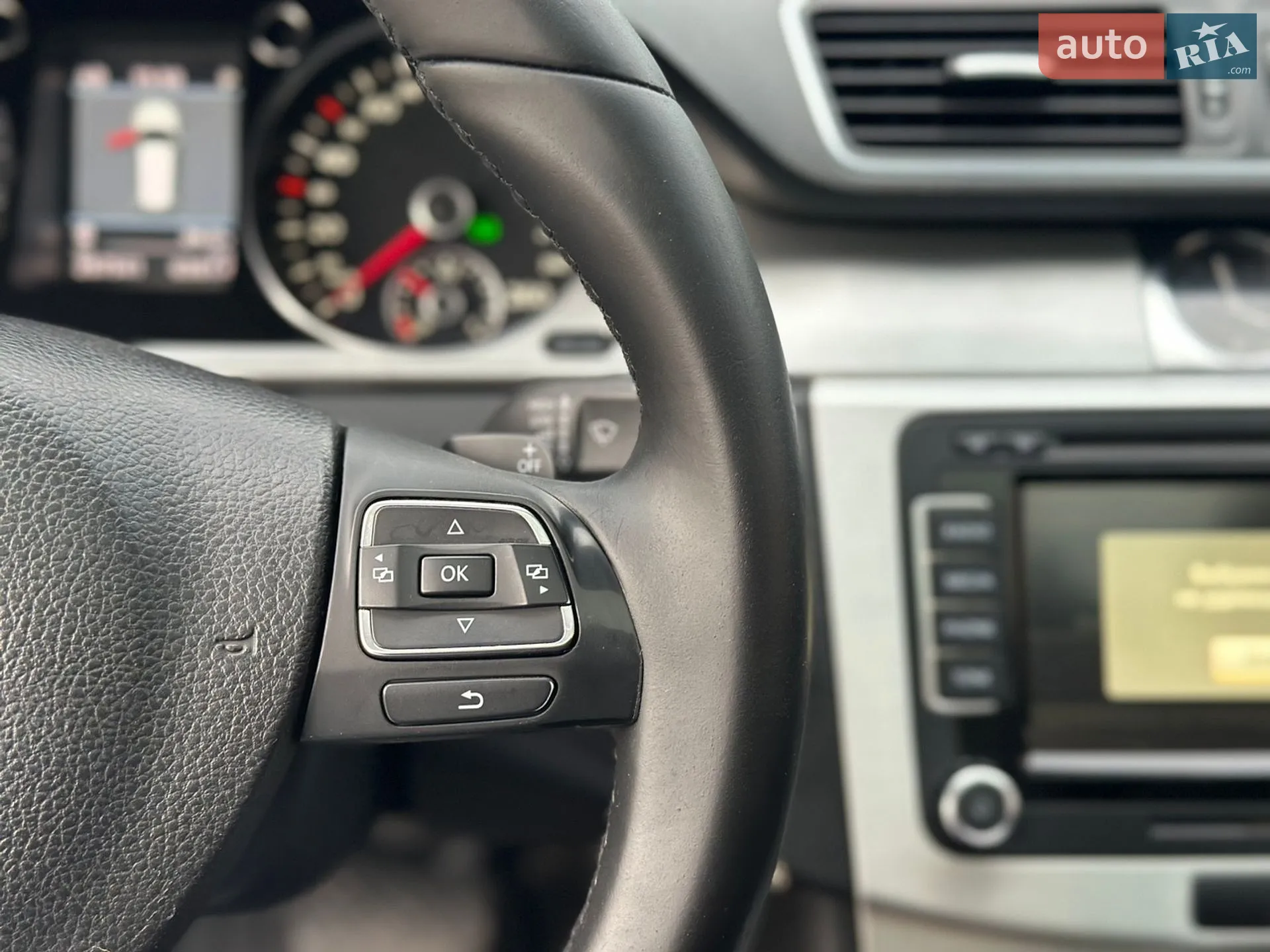 2014 Volkswagen Passat - мініатюра 13