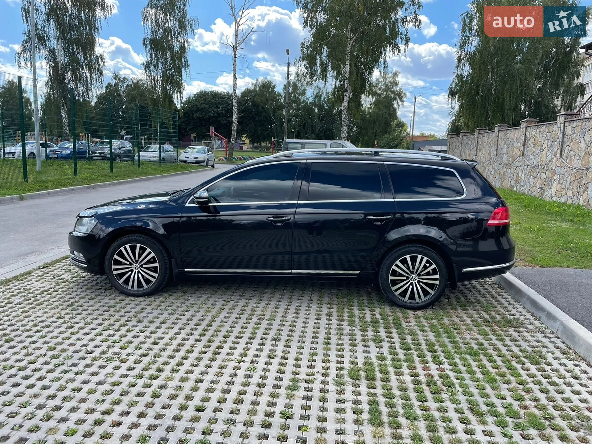 2010 Volkswagen Passat - мініатюра 3