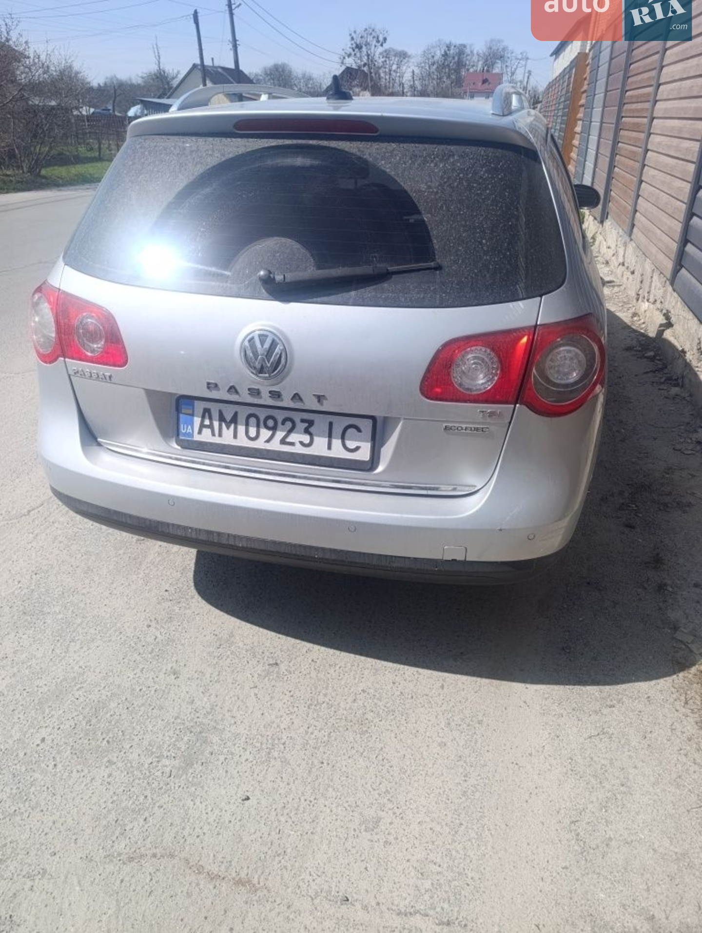 2010 Volkswagen Passat - мініатюра 4
