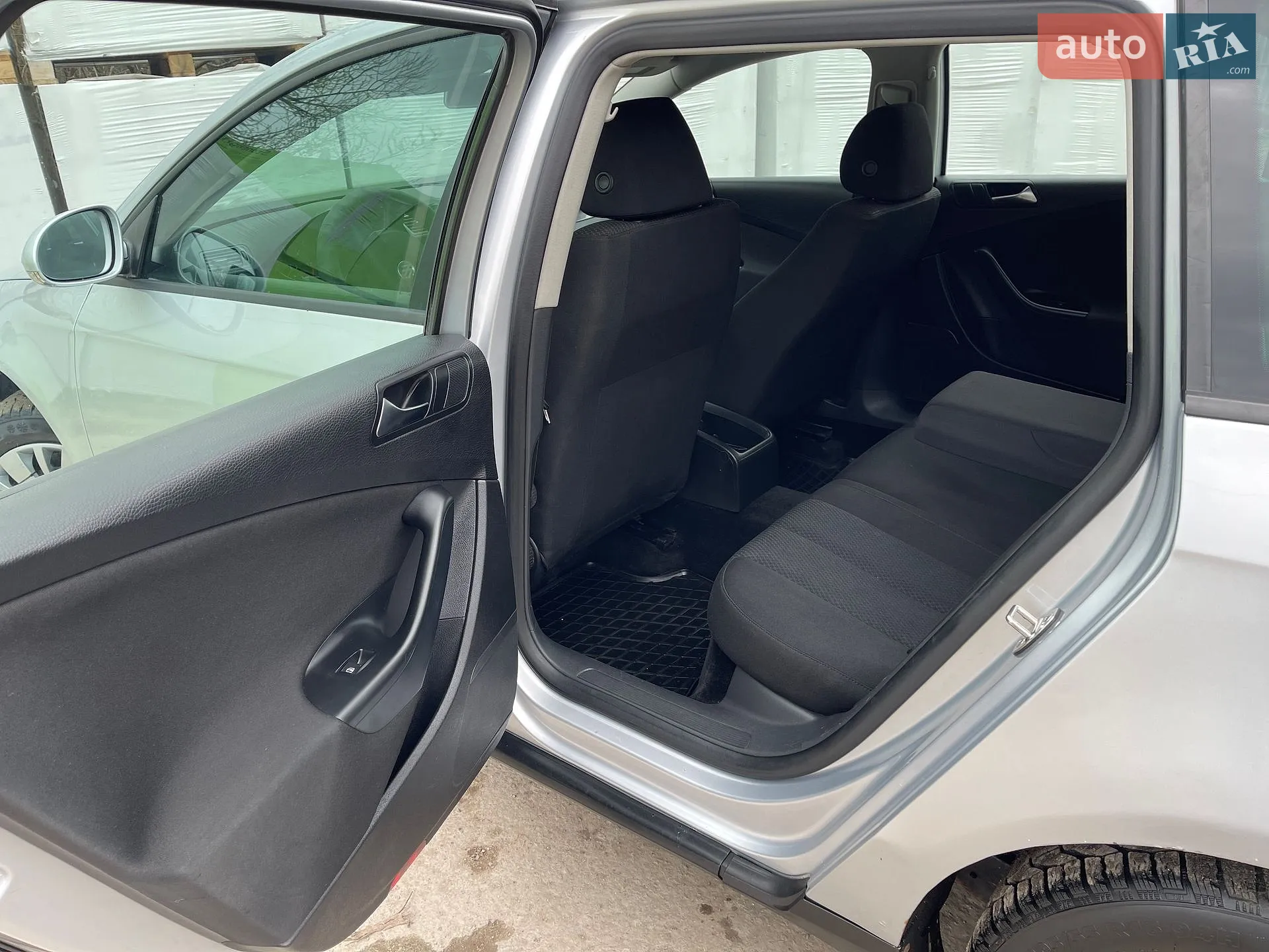 2010 Volkswagen Passat - мініатюра 22