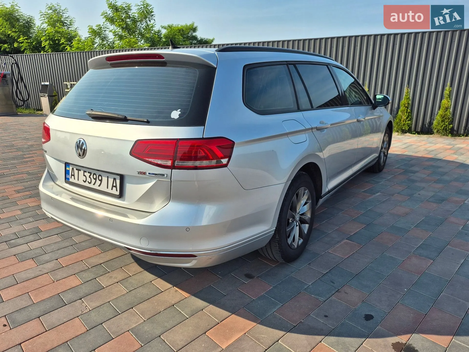 2015 Volkswagen Passat - мініатюра 13