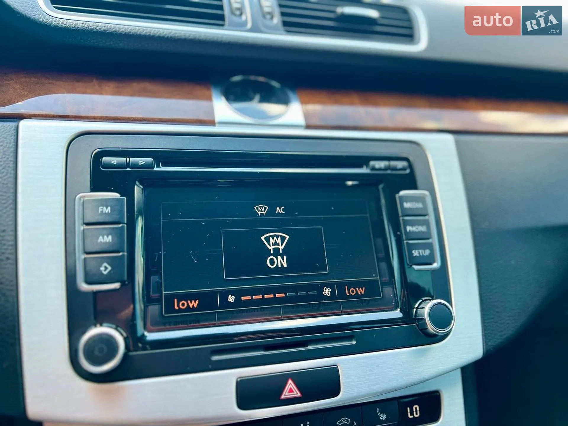 2012 Volkswagen Passat - мініатюра 24