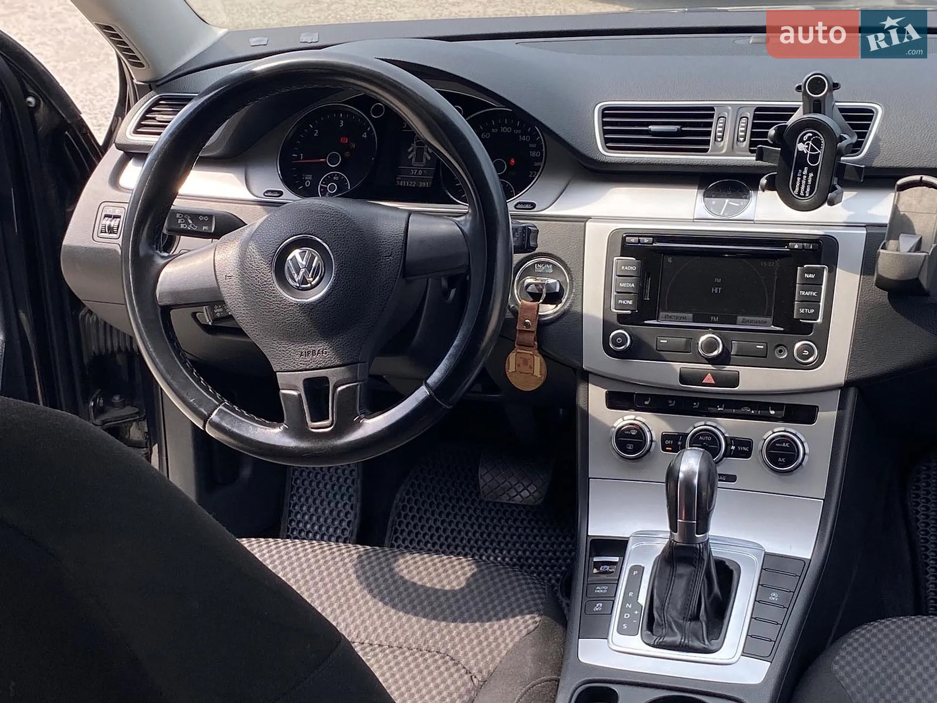 2013 Volkswagen Passat - мініатюра 28