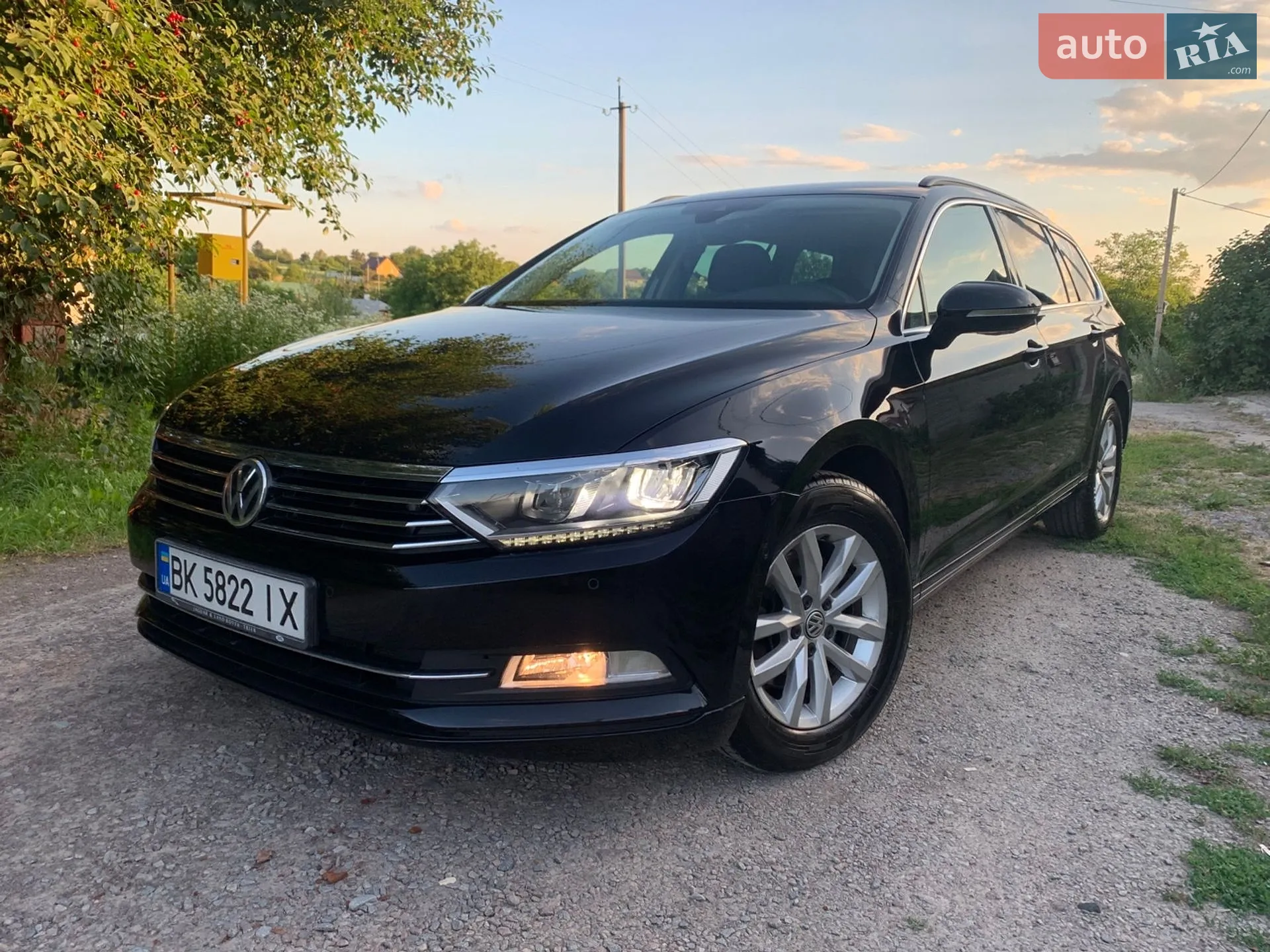 2019 Volkswagen Passat - фото 1