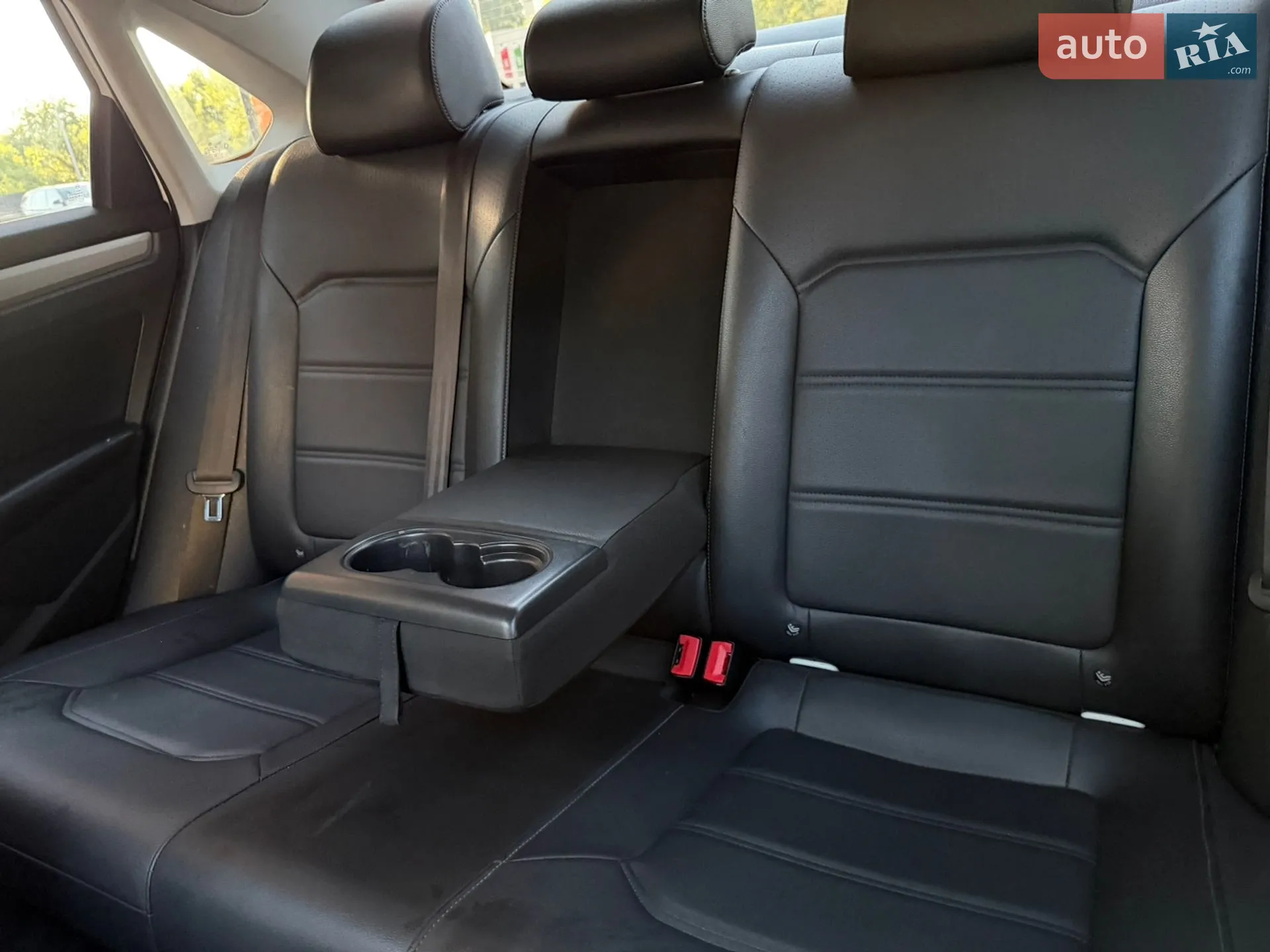 2021 Volkswagen Passat - мініатюра 13