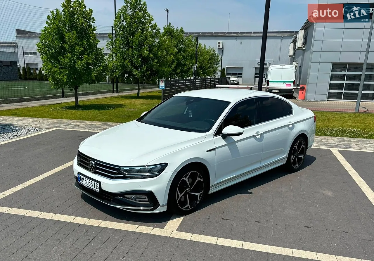 2021 Volkswagen Passat - мініатюра 33