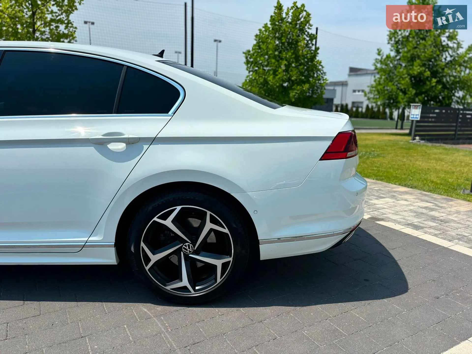2021 Volkswagen Passat - мініатюра 15