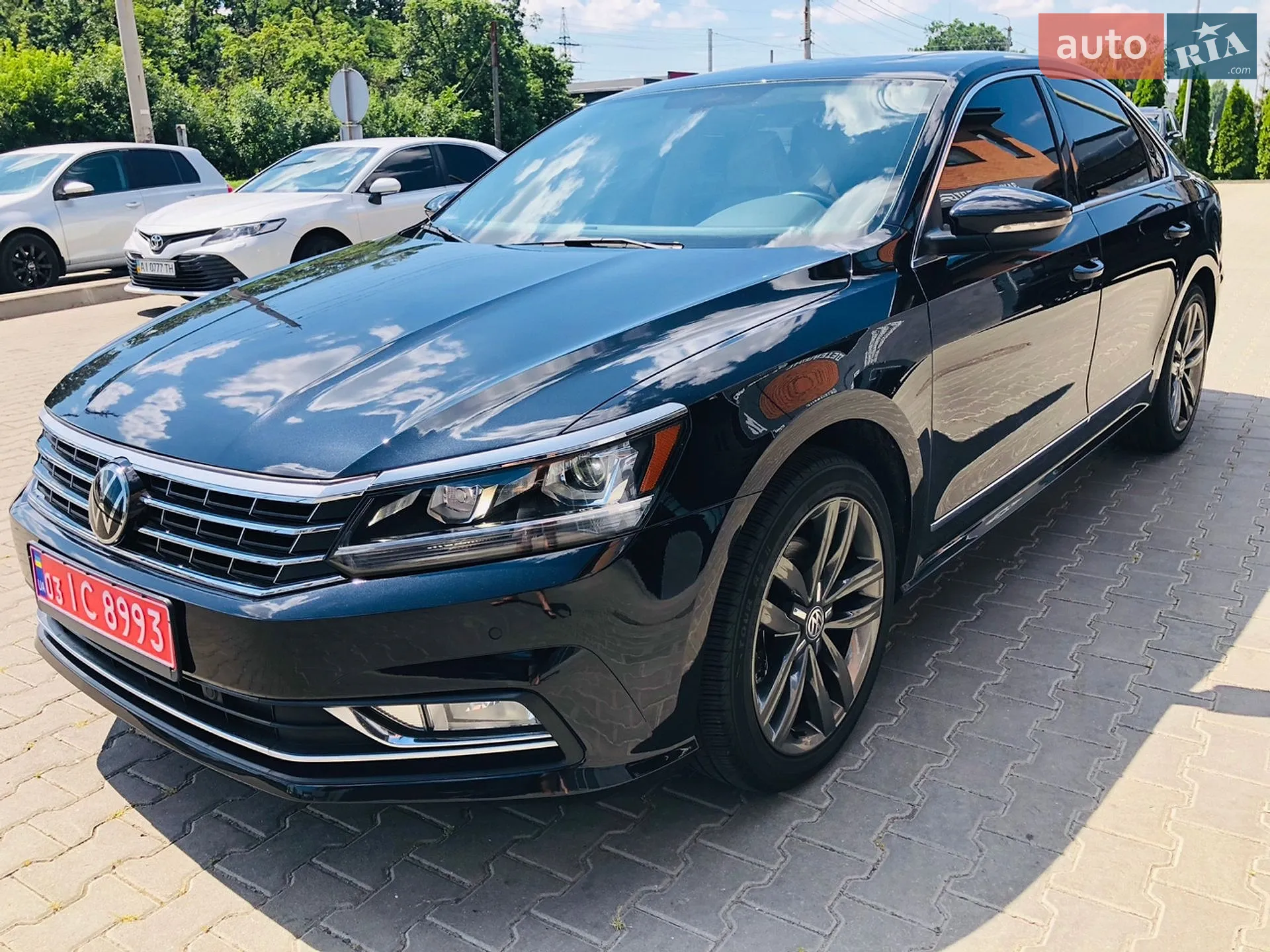 2017 Volkswagen Passat - мініатюра 10