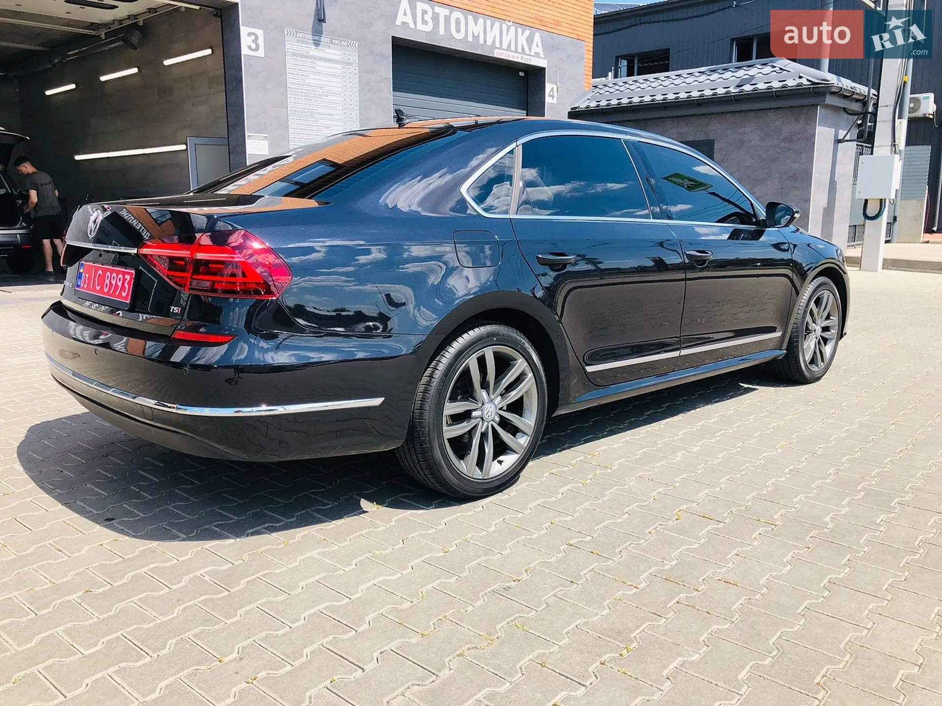 2017 Volkswagen Passat - мініатюра 15
