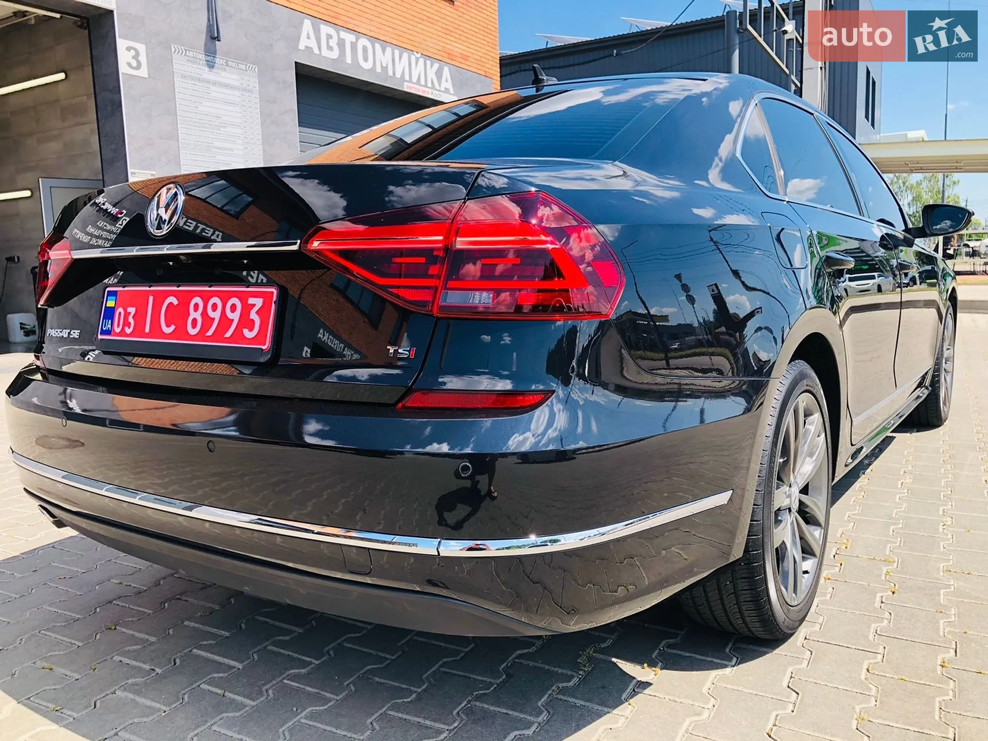 2017 Volkswagen Passat - мініатюра 18