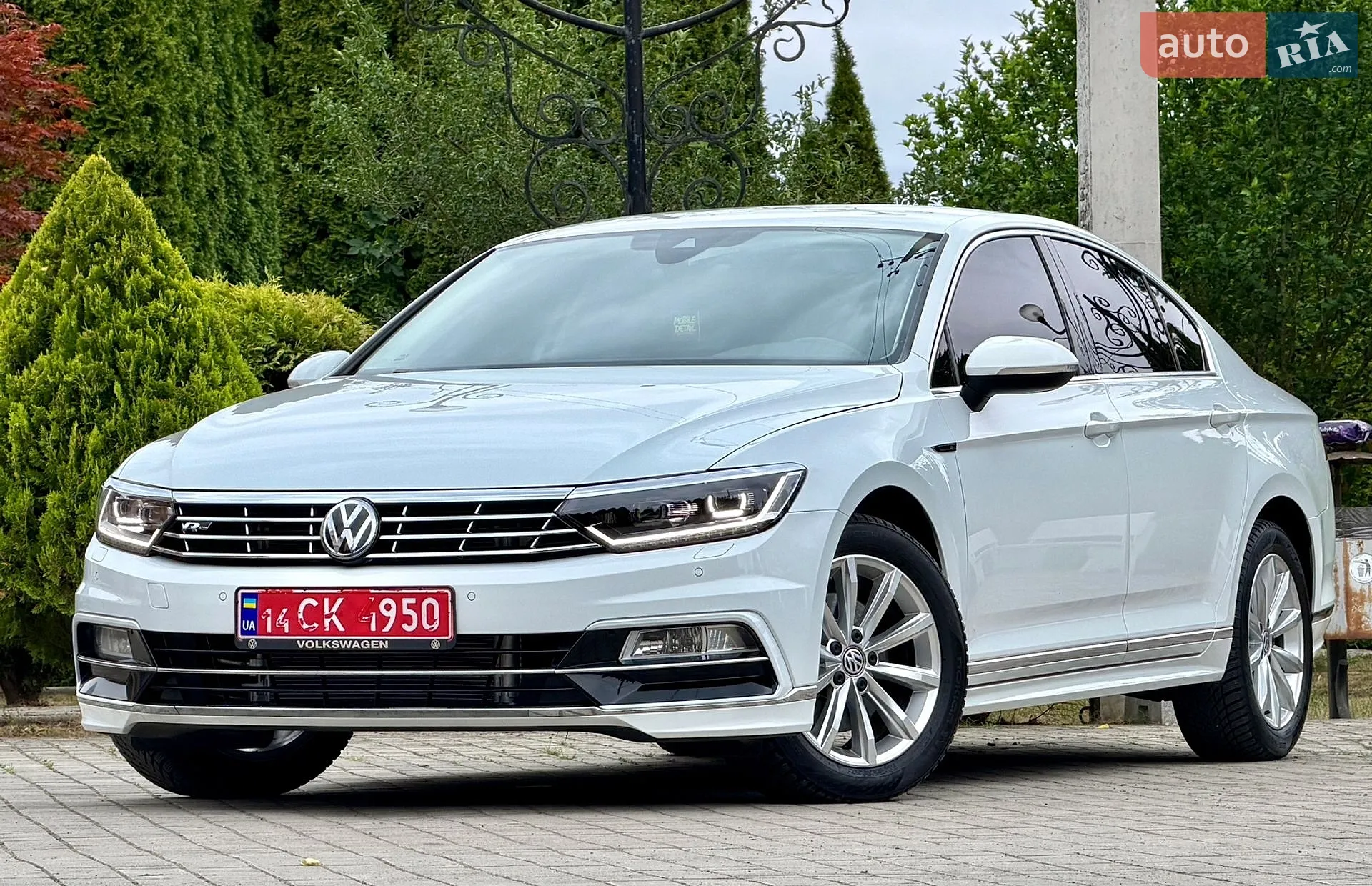 2019 Volkswagen Passat - фото 1