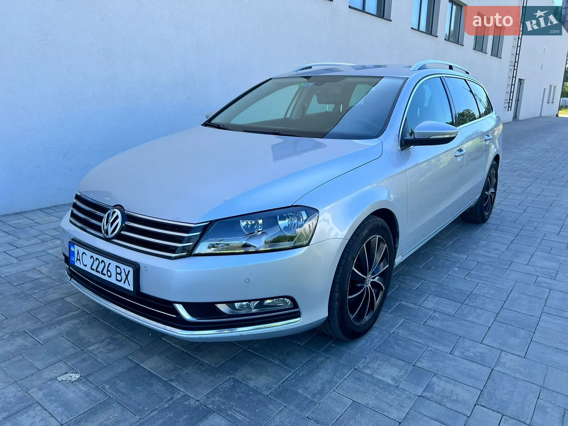2011 Volkswagen Passat - фото 1