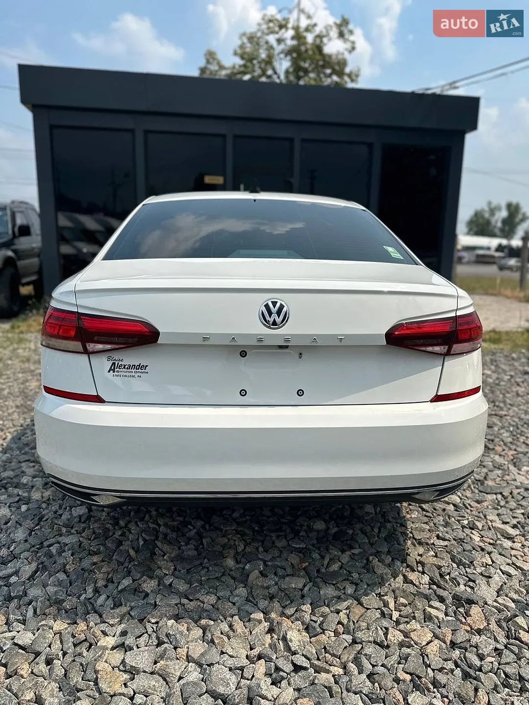 2019 Volkswagen Passat - мініатюра 19