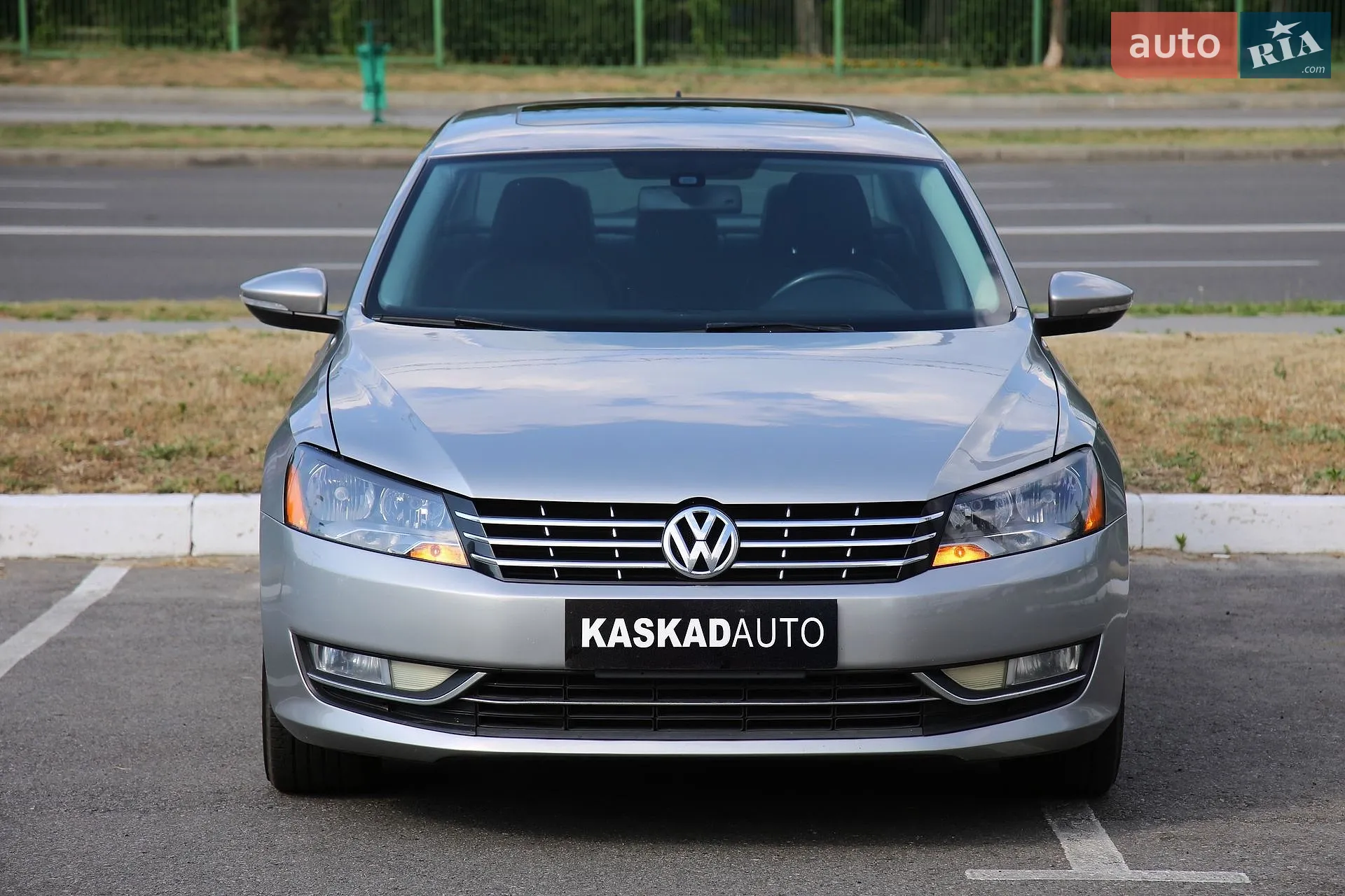 2011 Volkswagen Passat - мініатюра 2