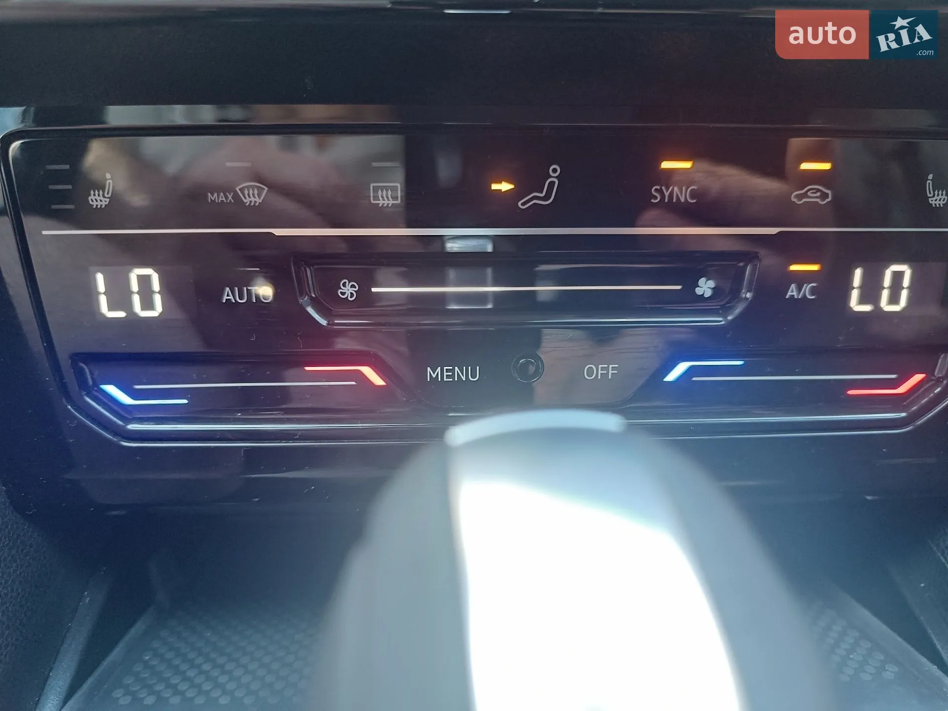 2020 Volkswagen Passat - мініатюра 21