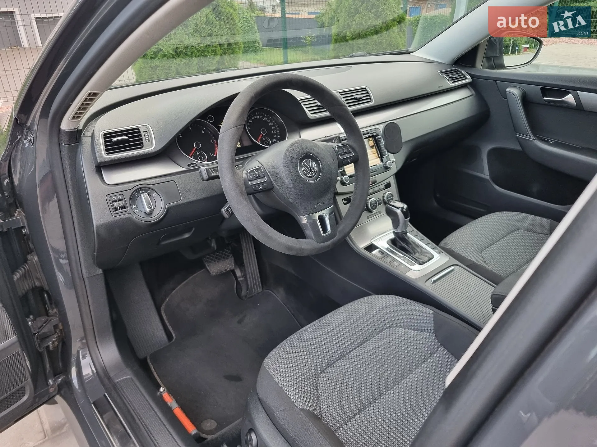 2013 Volkswagen Passat - мініатюра 28