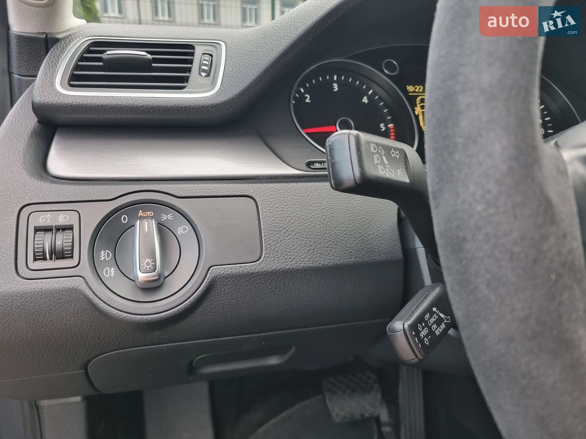 2013 Volkswagen Passat - мініатюра 47