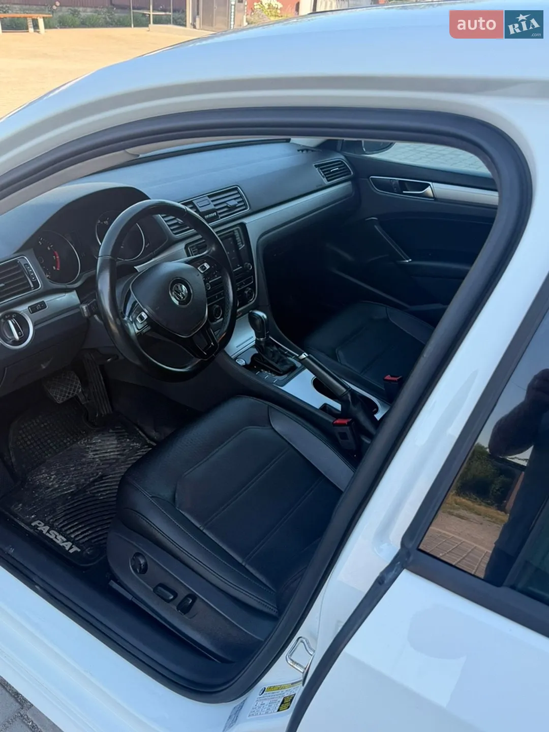 2019 Volkswagen Passat - мініатюра 13