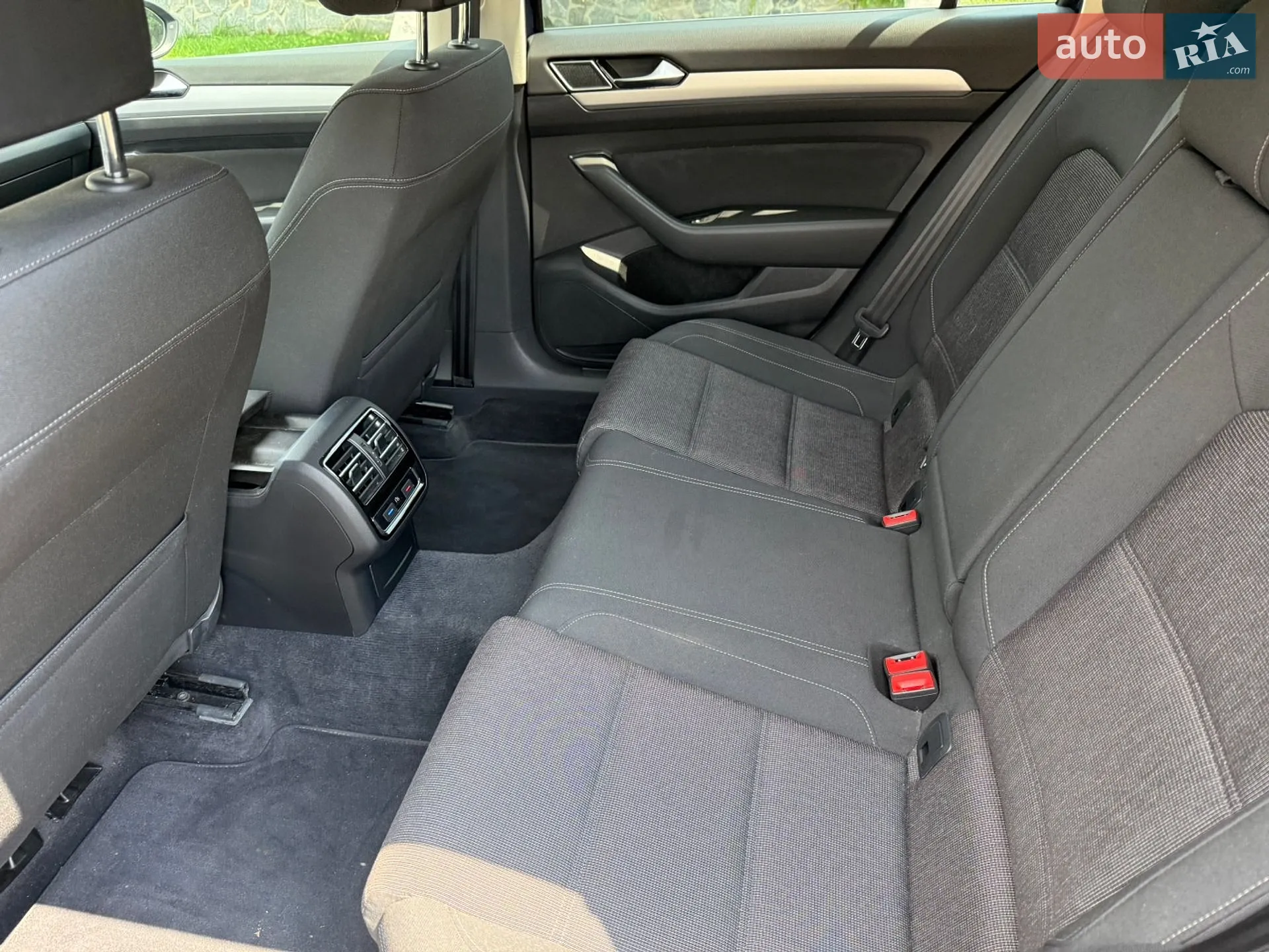 2017 Volkswagen Passat - мініатюра 15