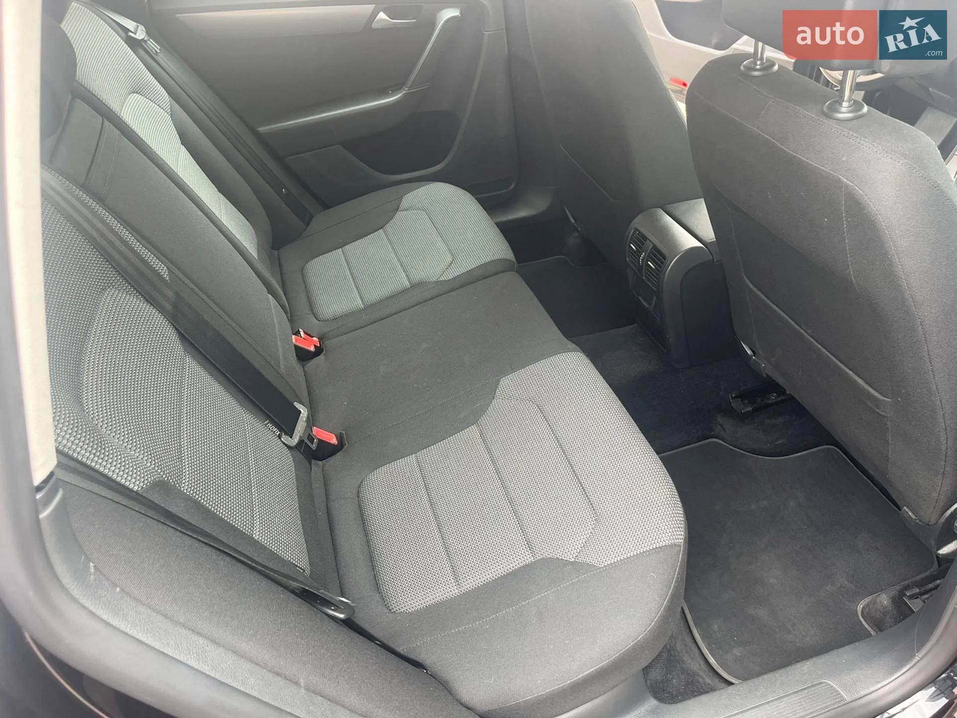 2013 Volkswagen Passat - мініатюра 15