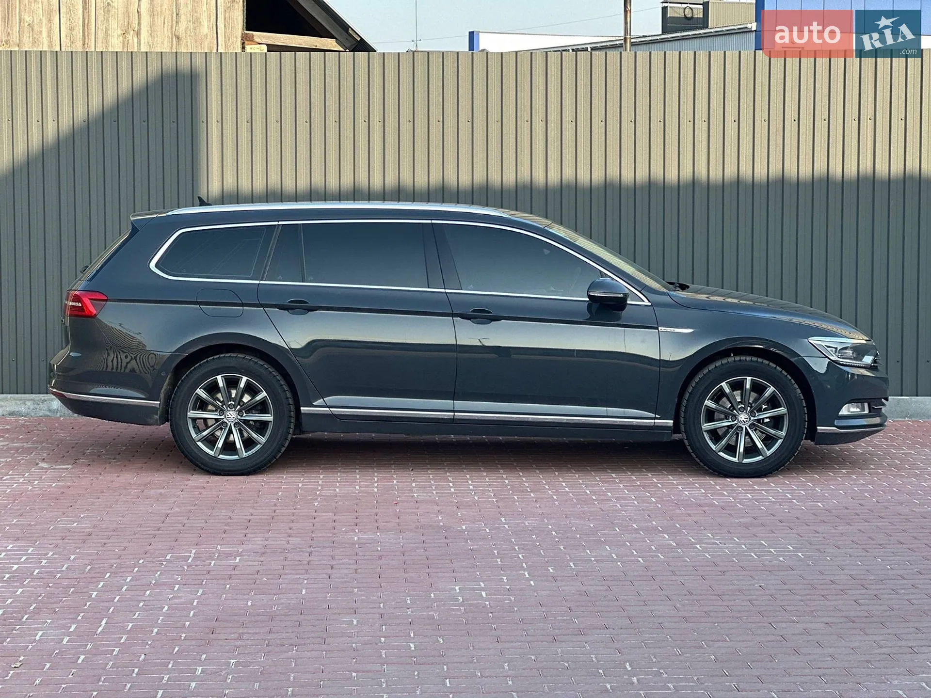 2016 Volkswagen Passat - мініатюра 8