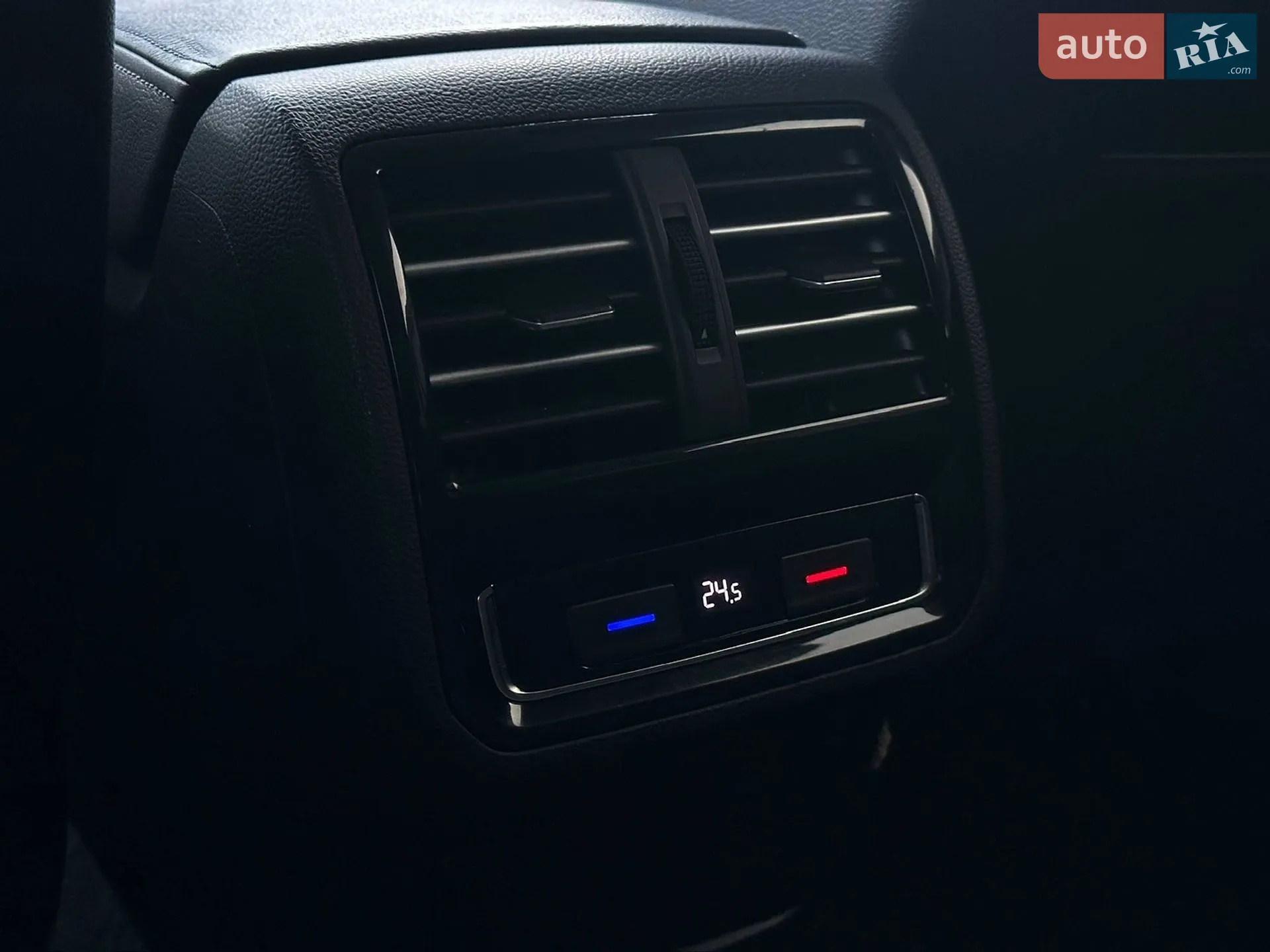 2016 Volkswagen Passat - мініатюра 44