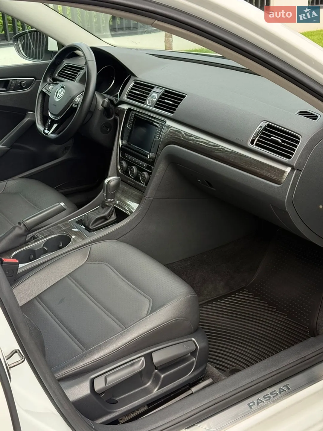 2016 Volkswagen Passat - мініатюра 17