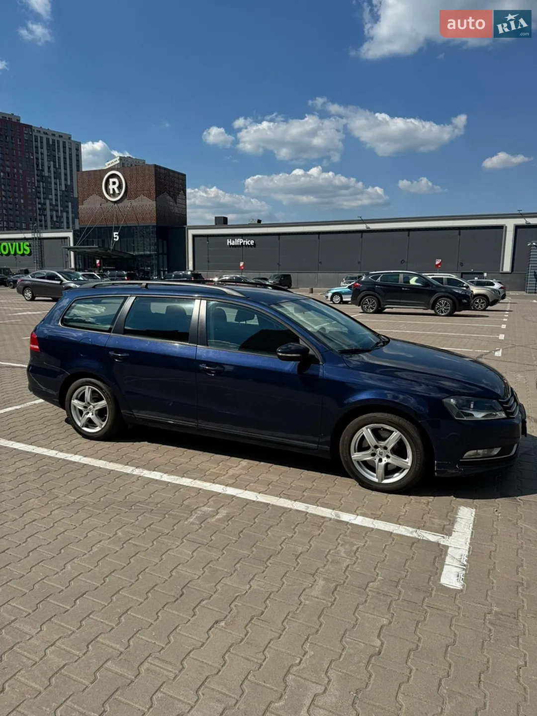2012 Volkswagen Passat - мініатюра 3
