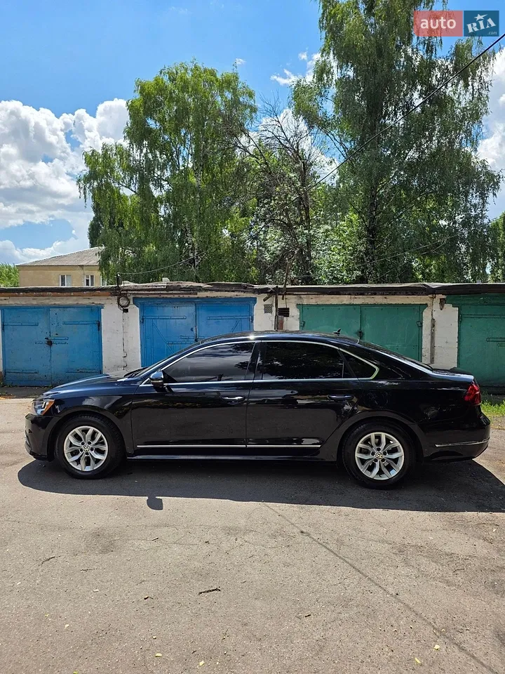 2016 Volkswagen Passat - мініатюра 12