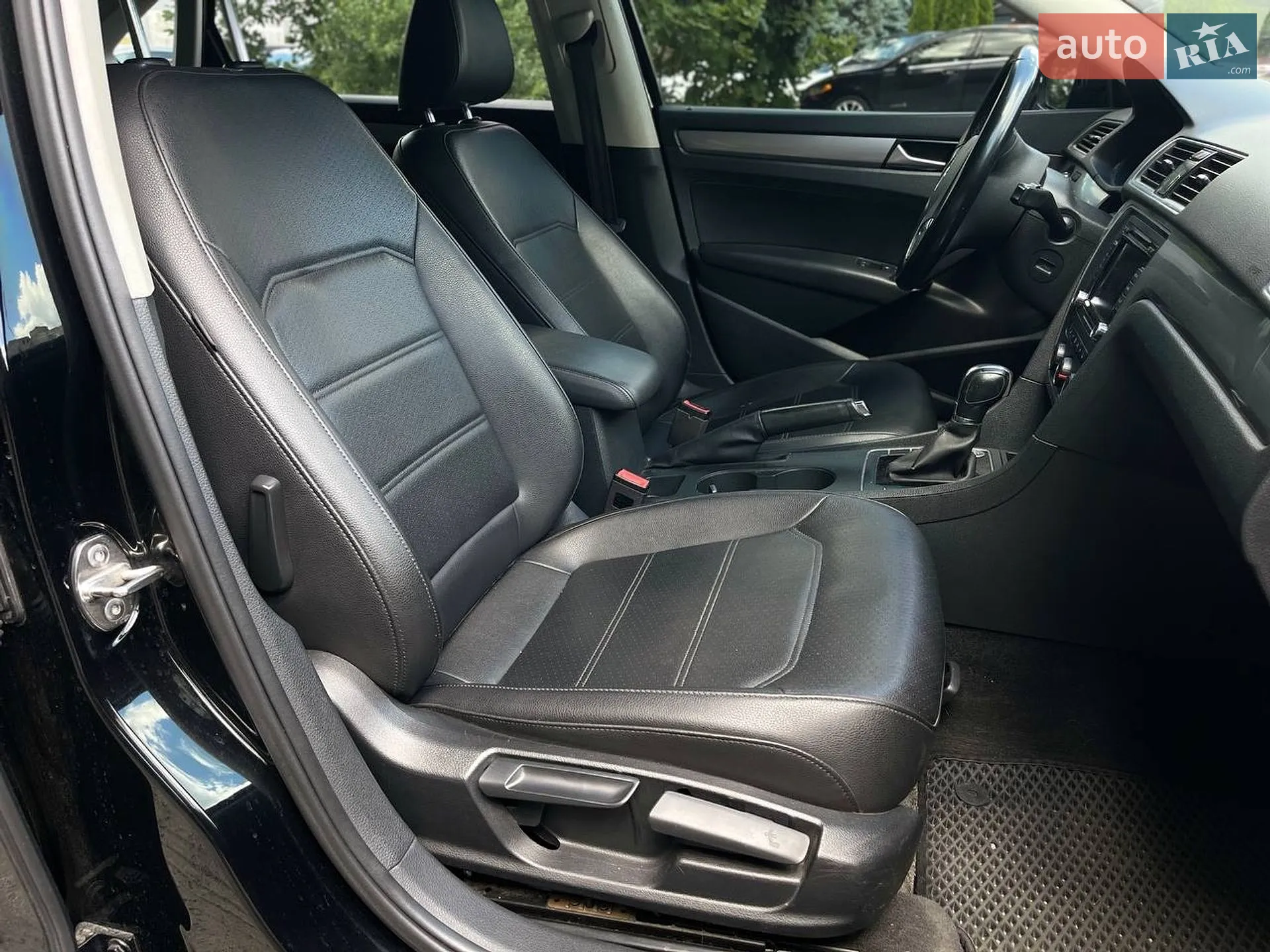 2015 Volkswagen Passat - мініатюра 11