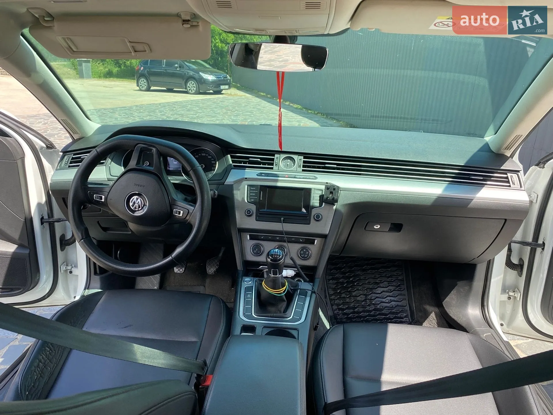 2017 Volkswagen Passat - мініатюра 11