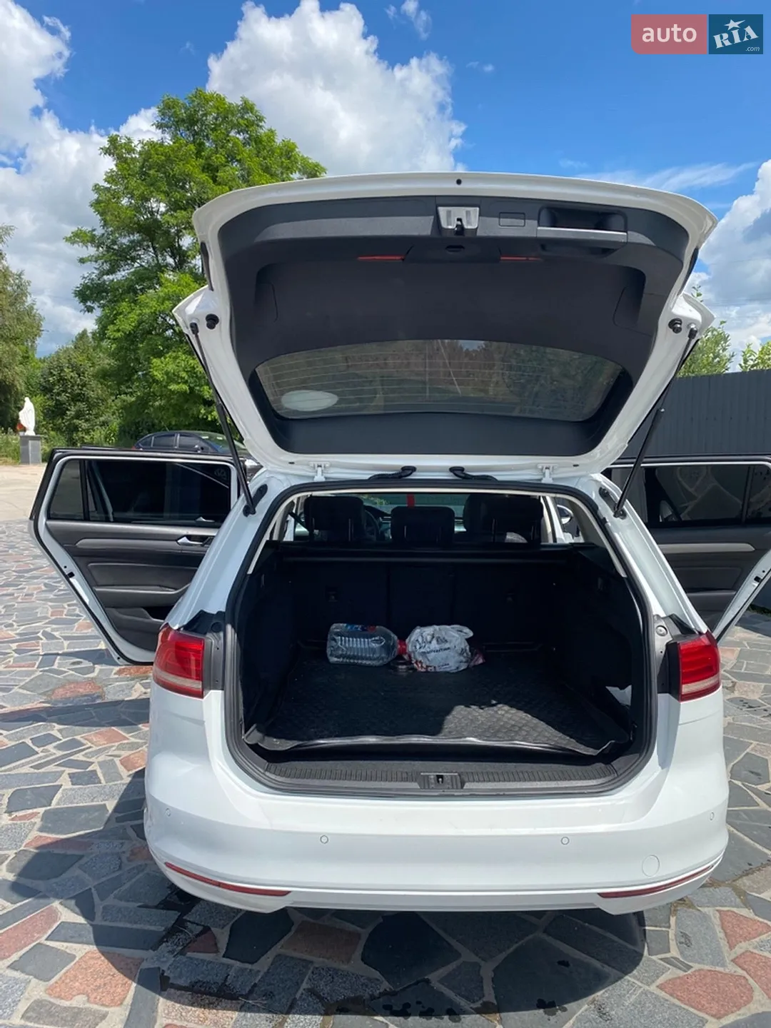 2017 Volkswagen Passat - мініатюра 5
