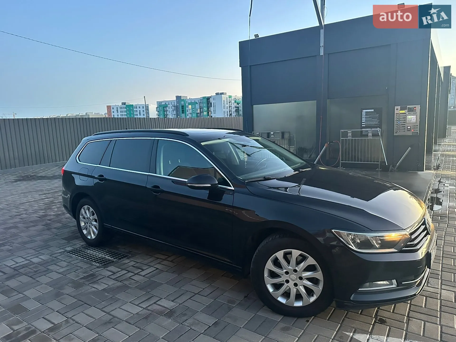 2016 Volkswagen Passat - мініатюра 2