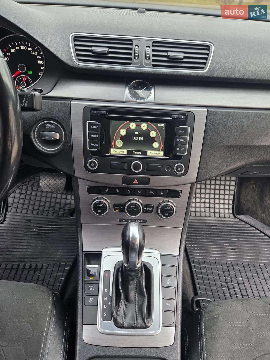 2013 Volkswagen Passat - мініатюра 16