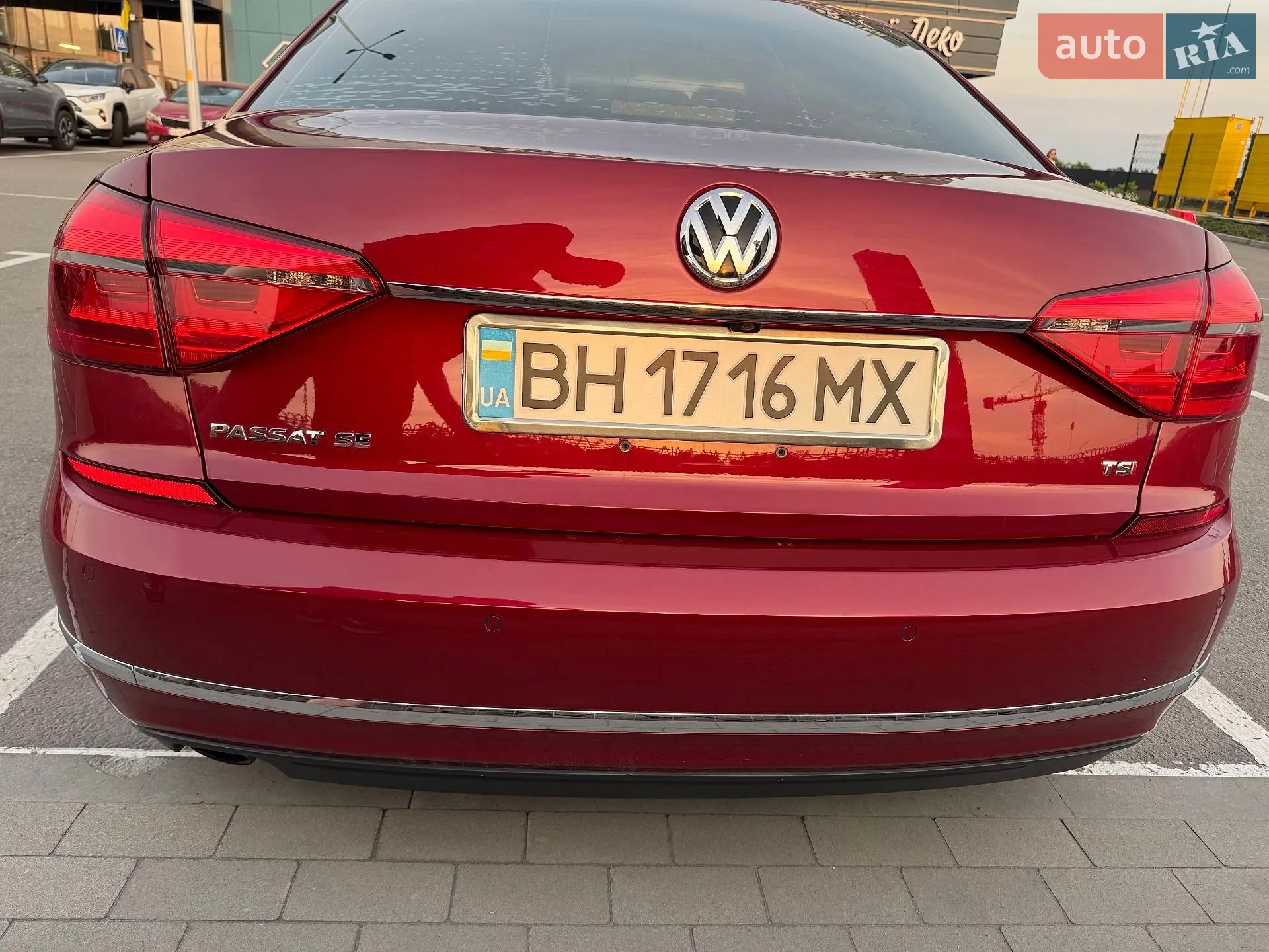 2016 Volkswagen Passat - мініатюра 6