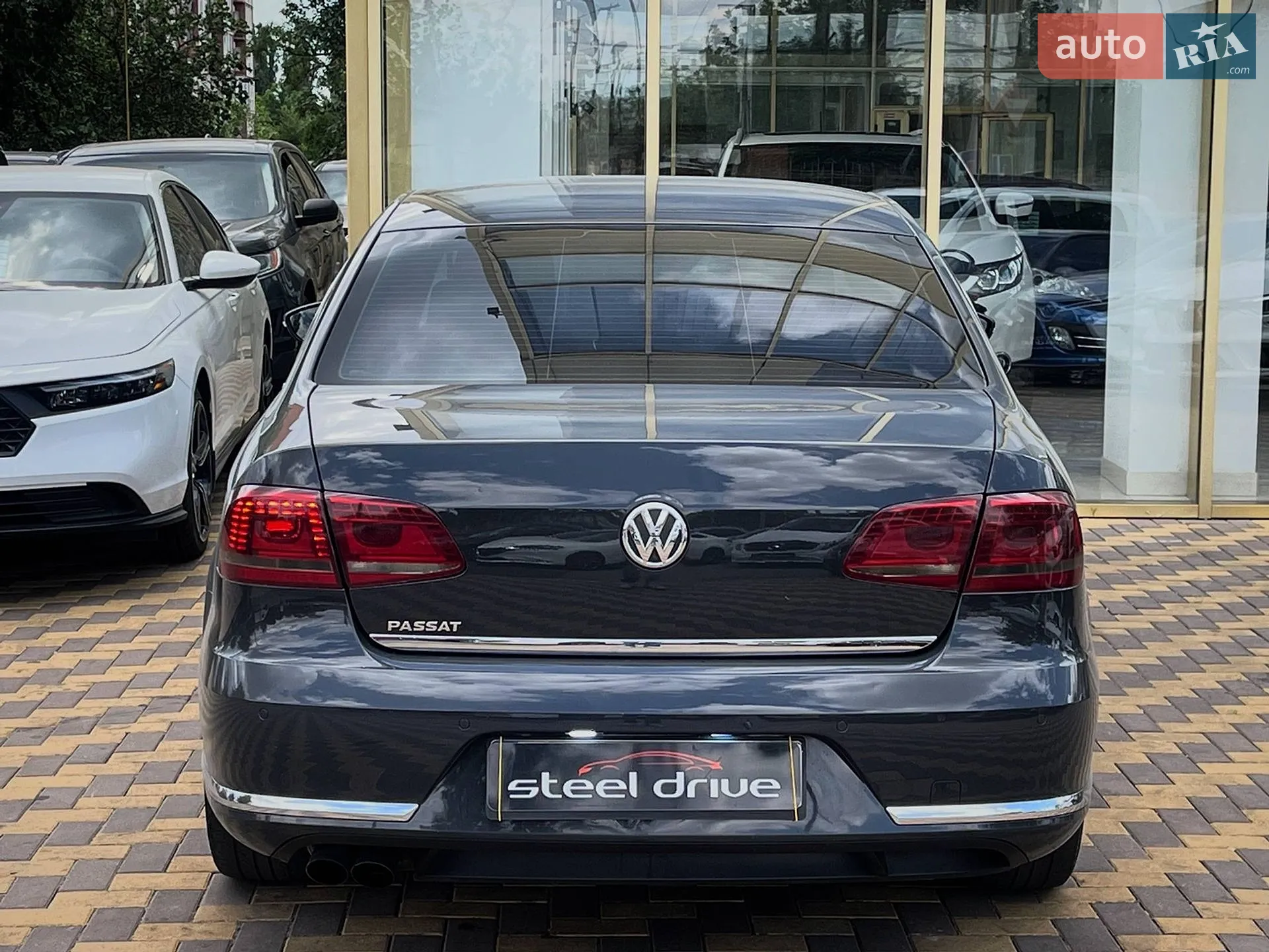 2011 Volkswagen Passat - мініатюра 5