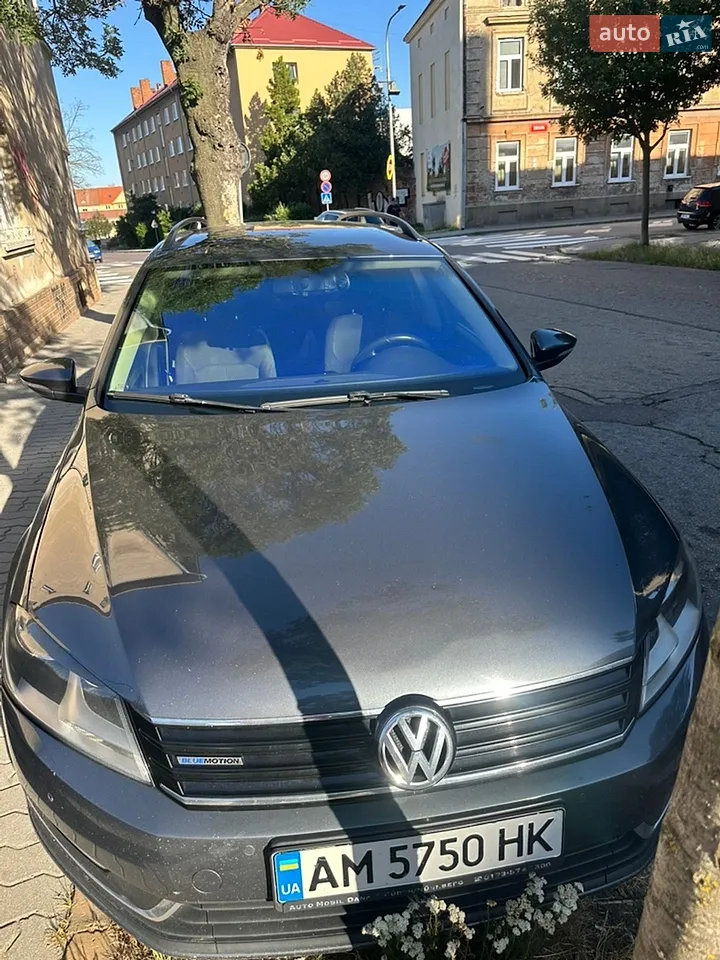 2012 Volkswagen Passat - мініатюра 29