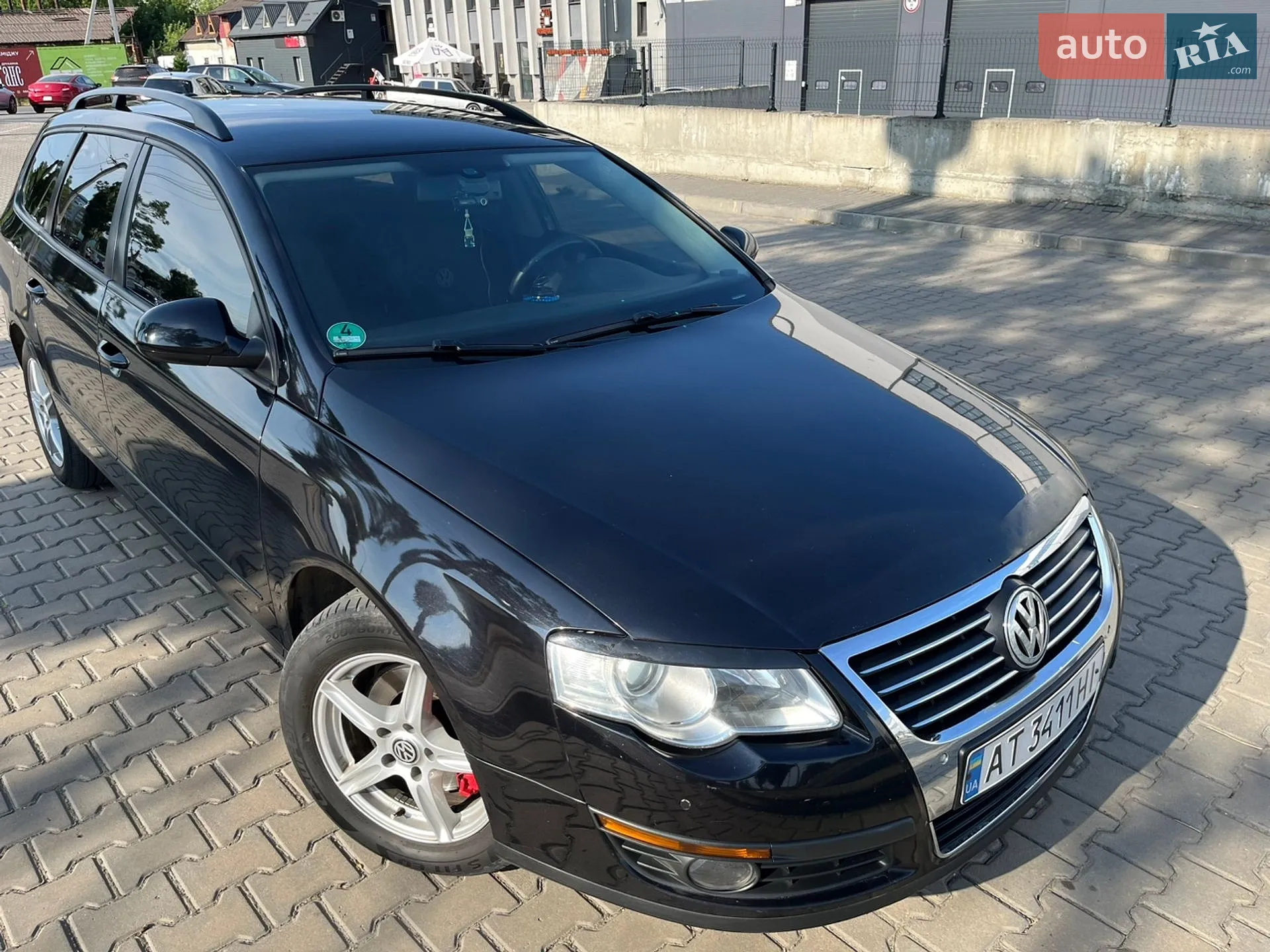 2010 Volkswagen Passat - фото 1
