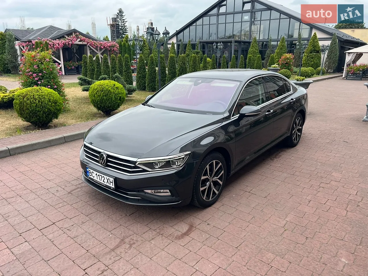 Volkswagen Passat 2022 photo 5
