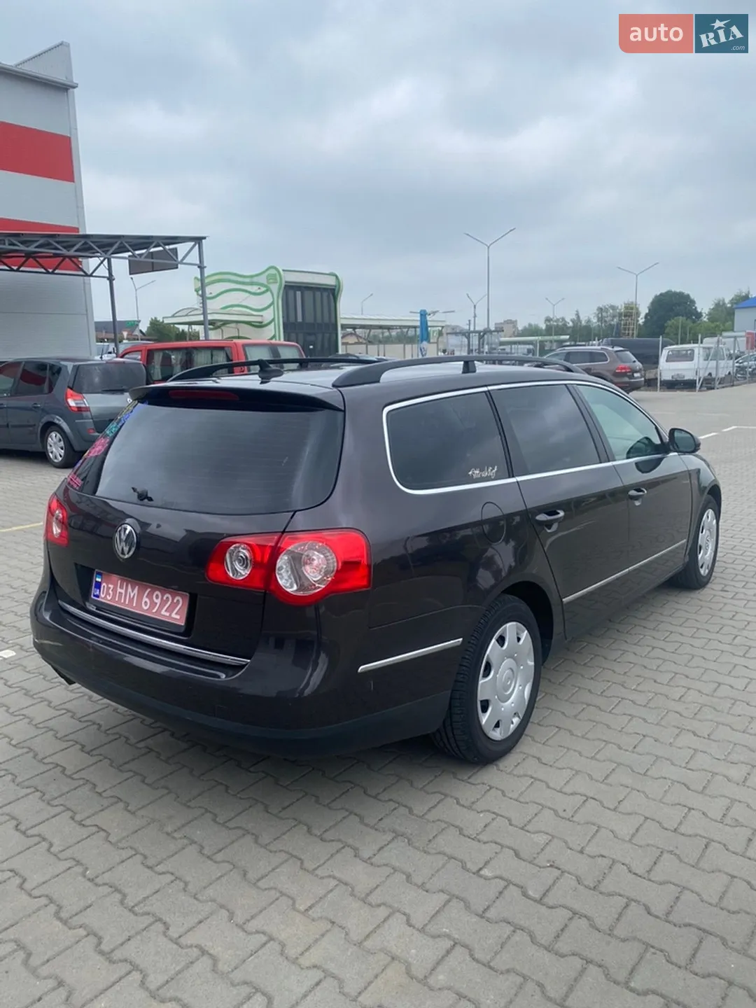 2010 Volkswagen Passat - мініатюра 3