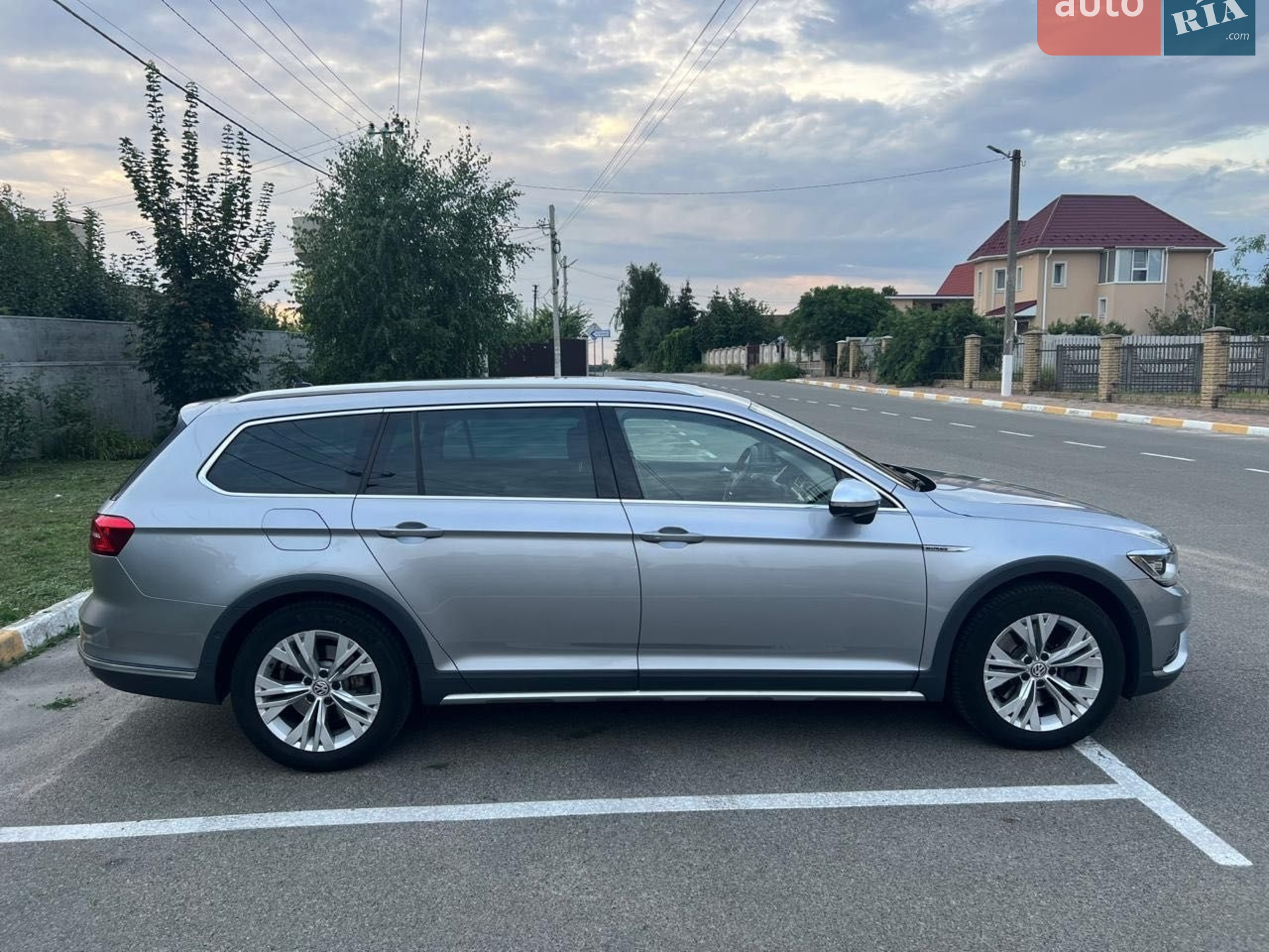 Volkswagen Passat Alltrack 2019 VIN WVWZZZ3CZKE112124 фото оголошення 7 з 8