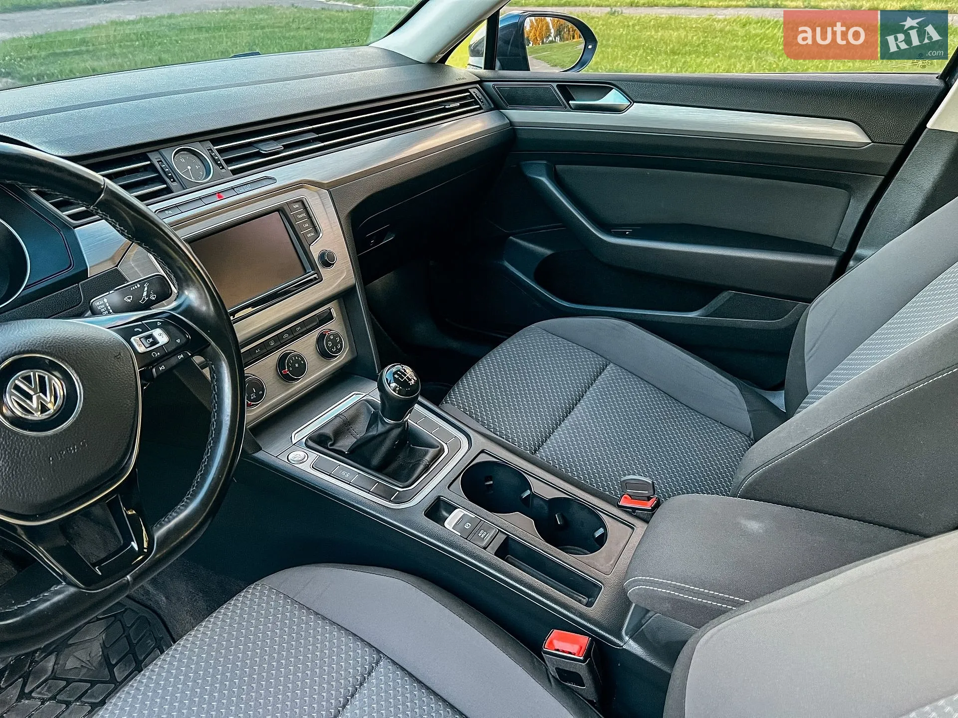 2015 Volkswagen Passat - мініатюра 25