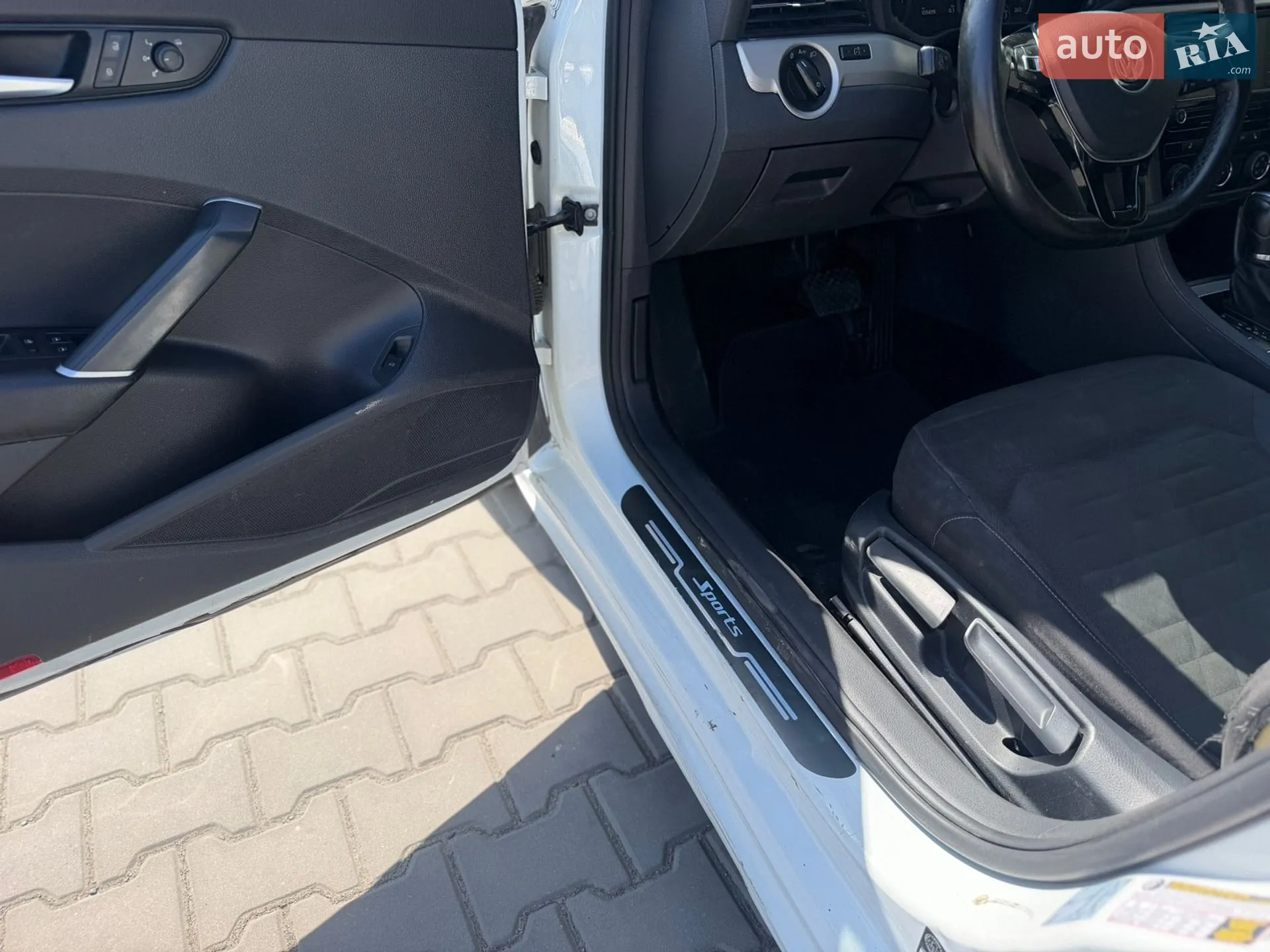 2020 Volkswagen Passat - мініатюра 12