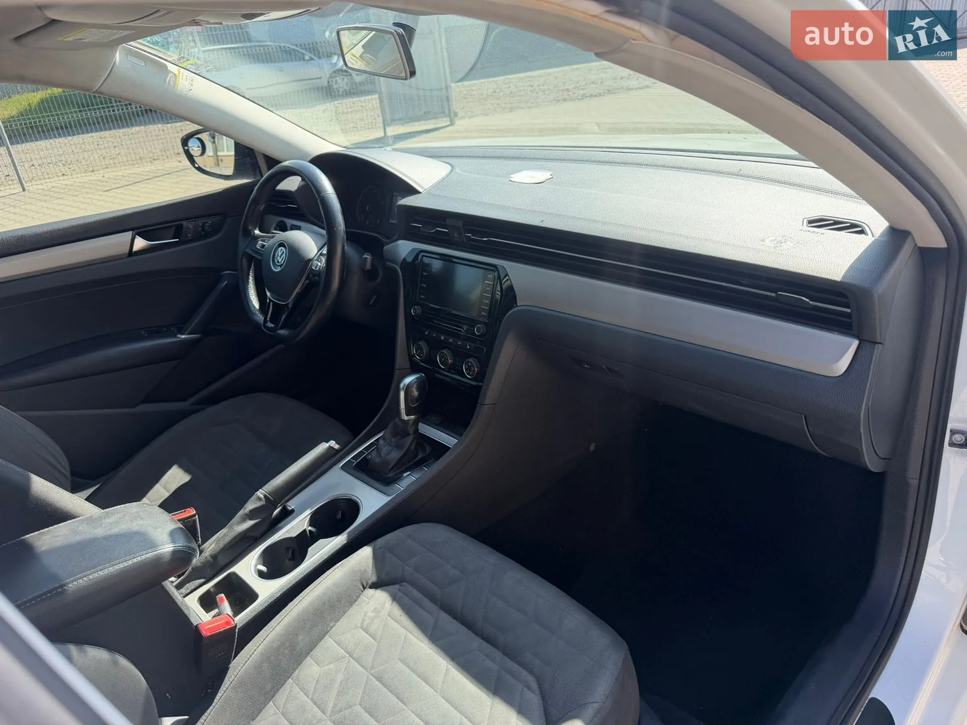 2020 Volkswagen Passat - мініатюра 23